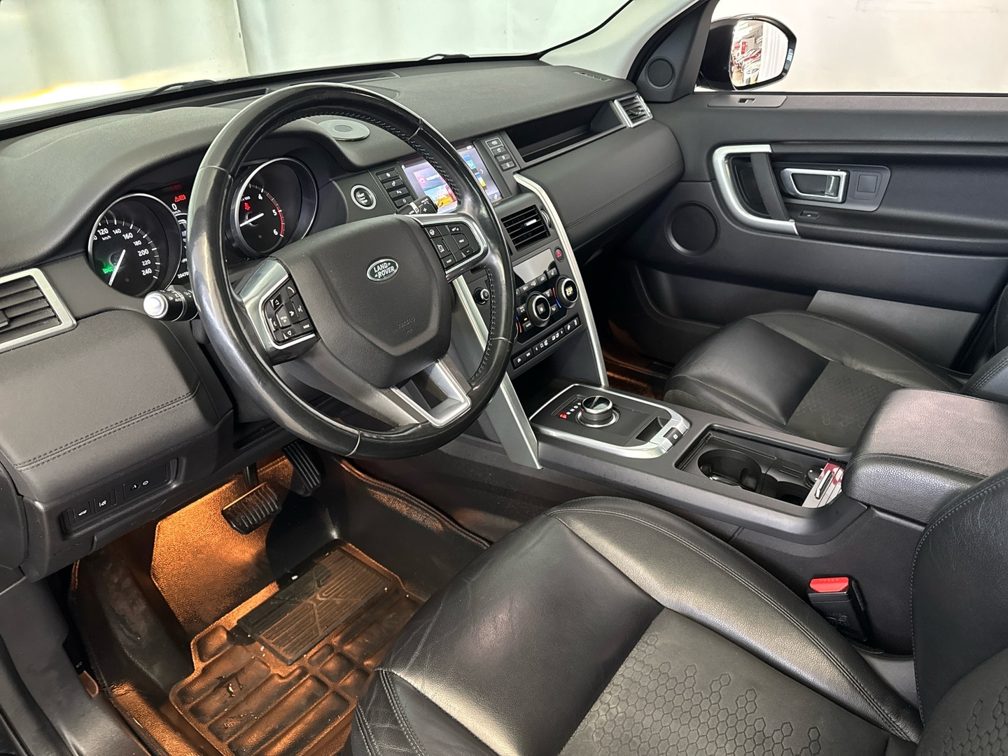 LAND ROVER Discovery Sport 2018