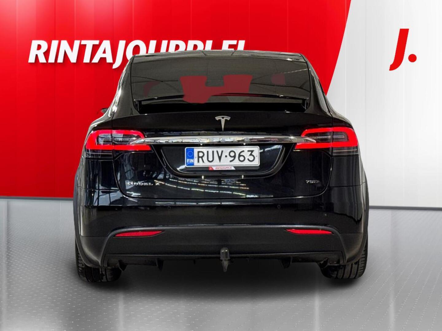 TESLA Model X 5