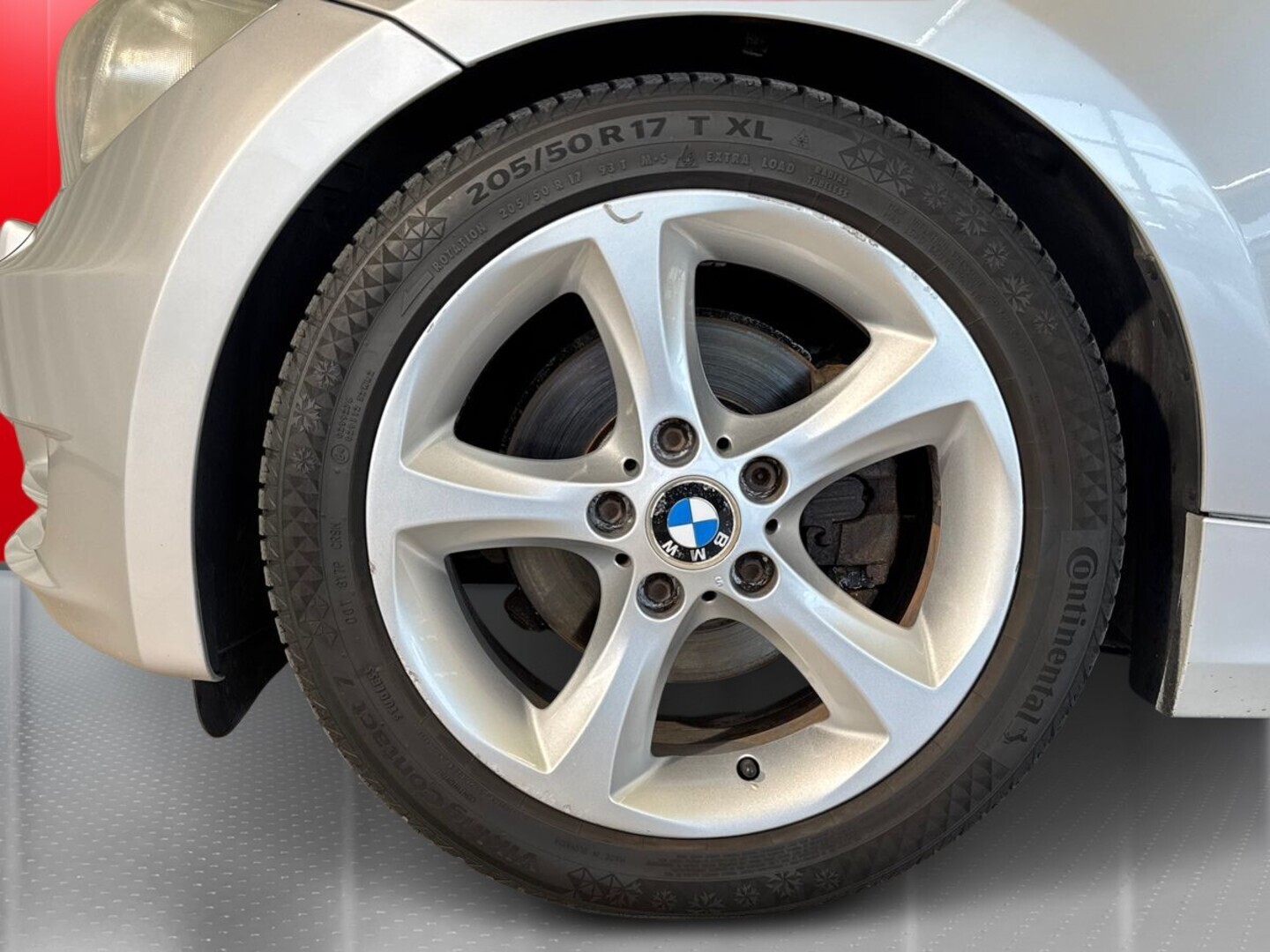BMW 120 2008