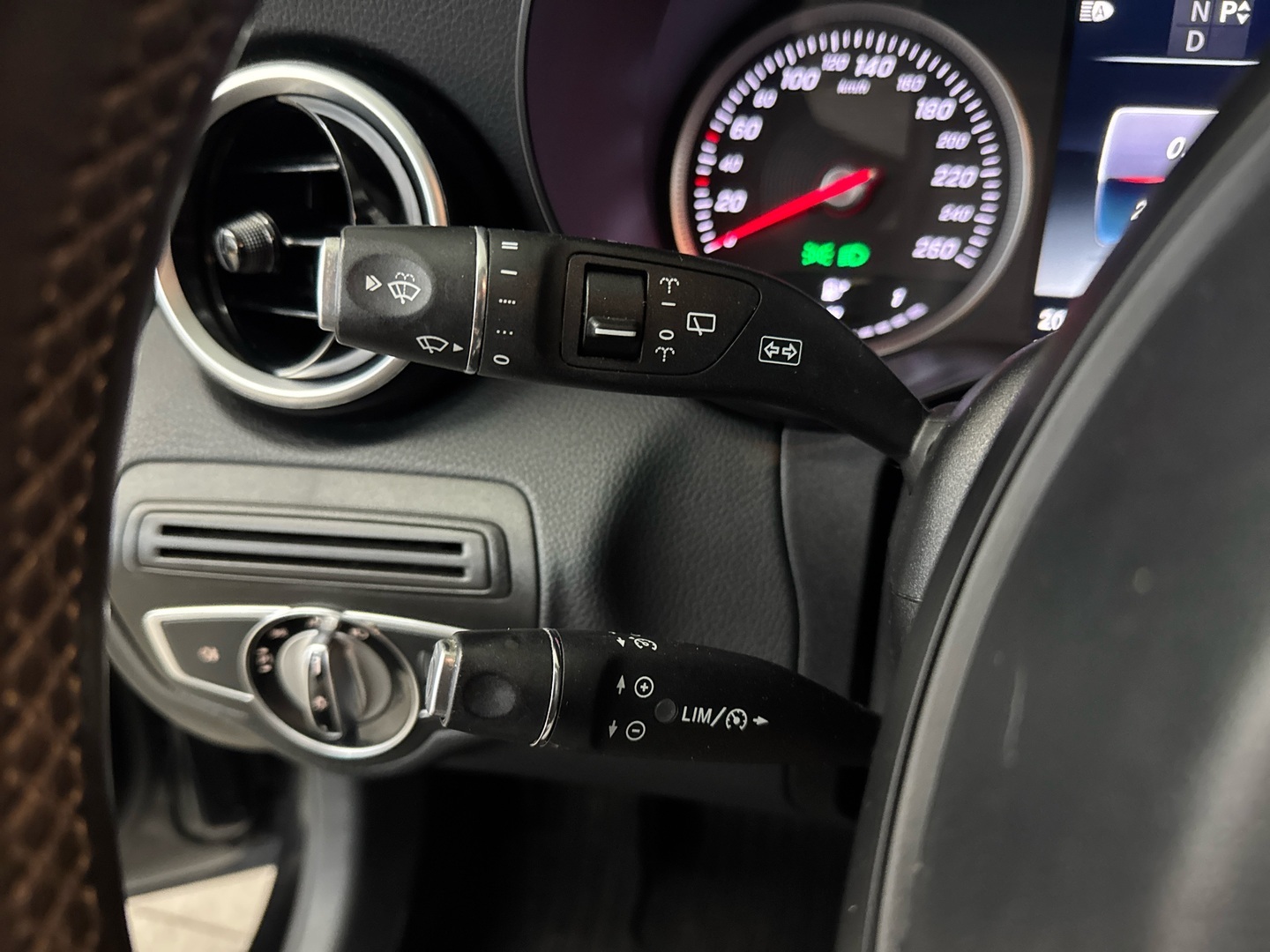 MERCEDES-BENZ C 2015