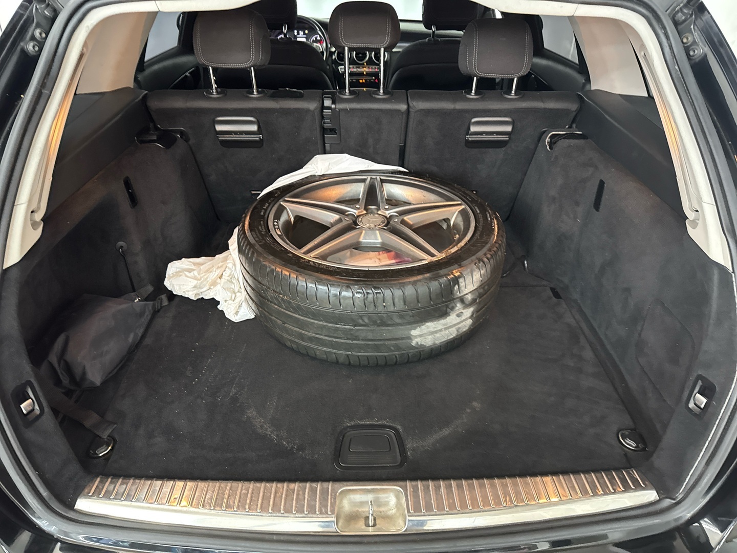 MERCEDES-BENZ C 2015