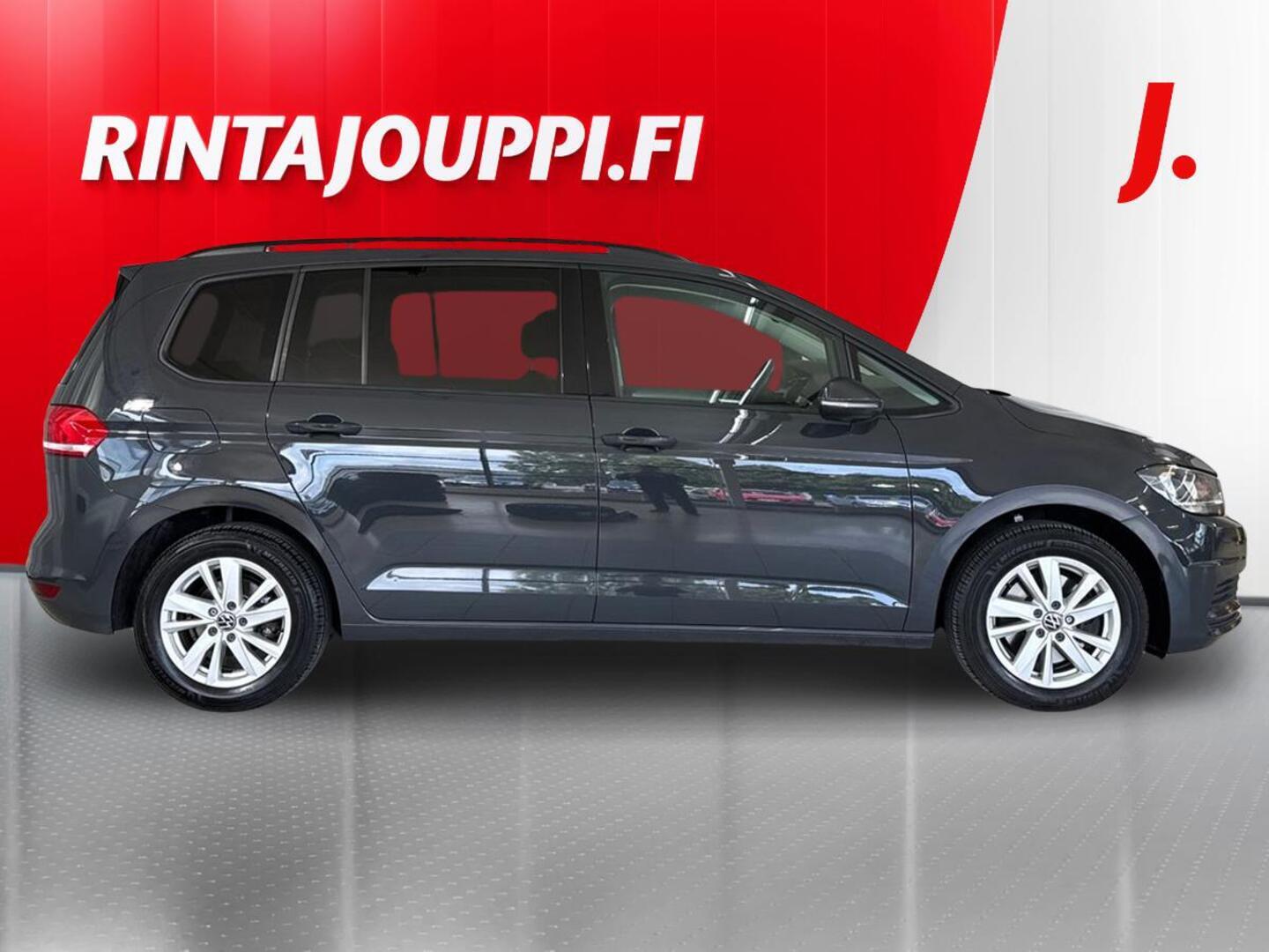 VOLKSWAGEN Touran 6