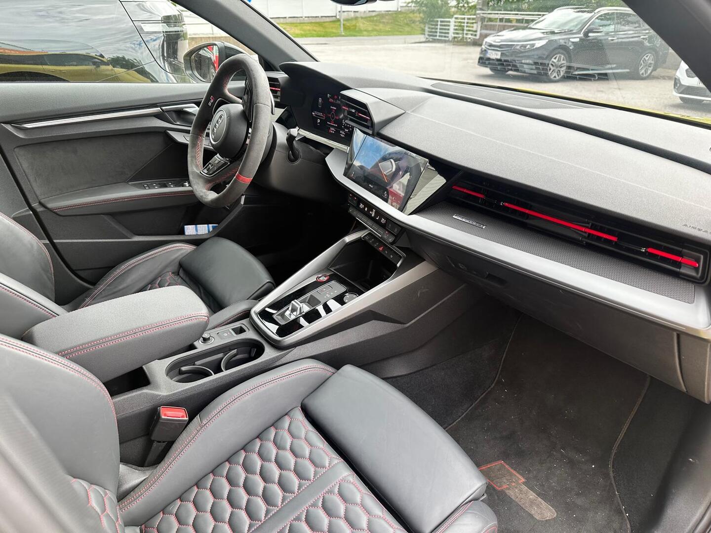 AUDI RS 3 2023