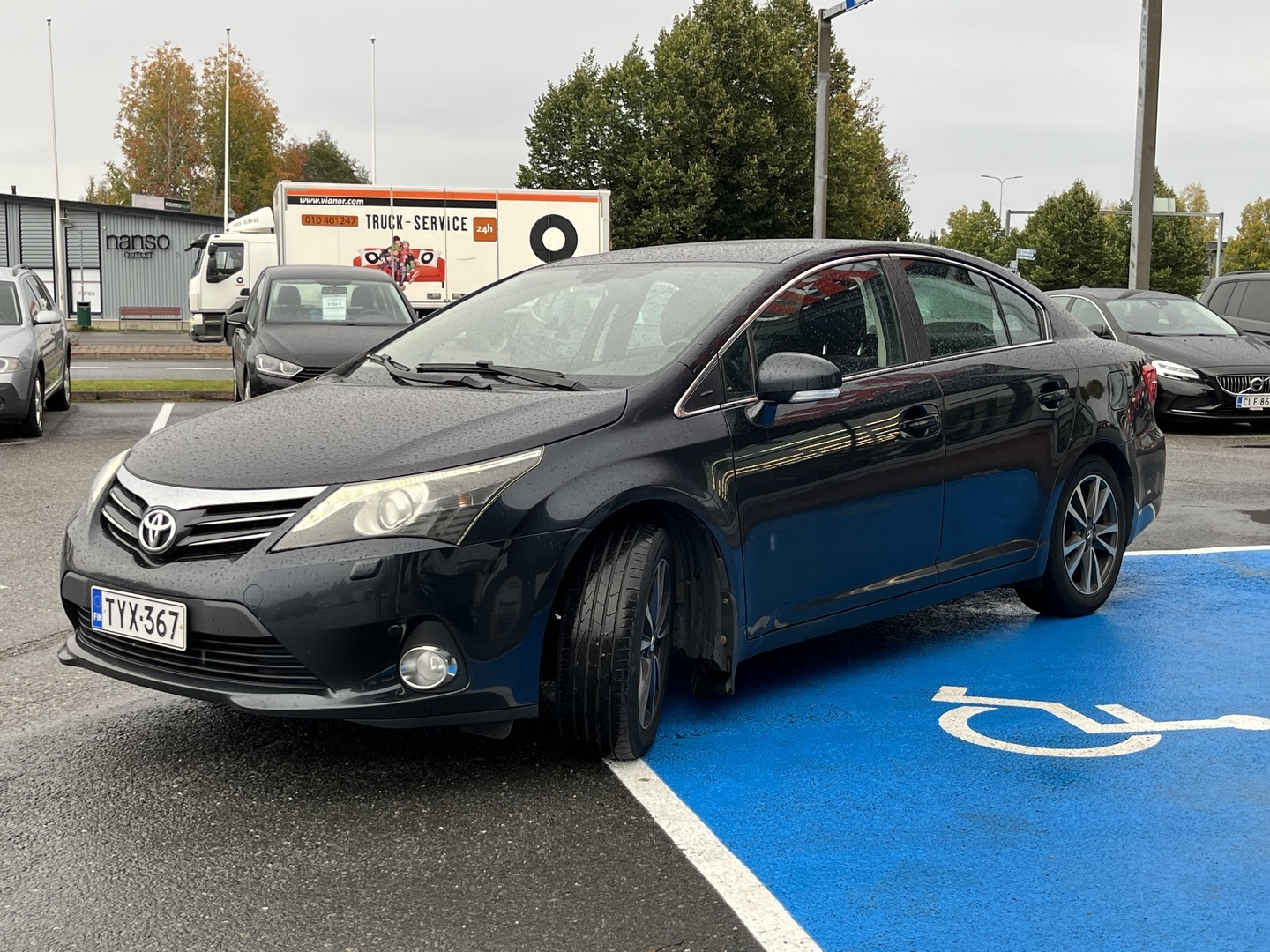 TOYOTA Avensis 4