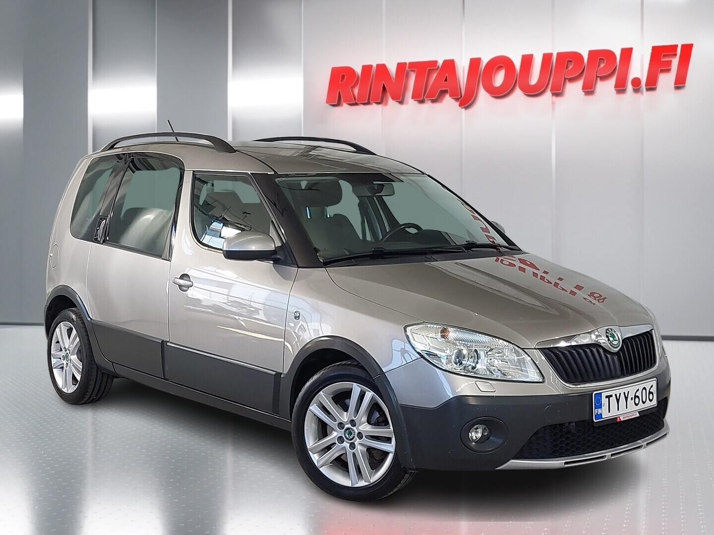 SKODA Roomster 2012