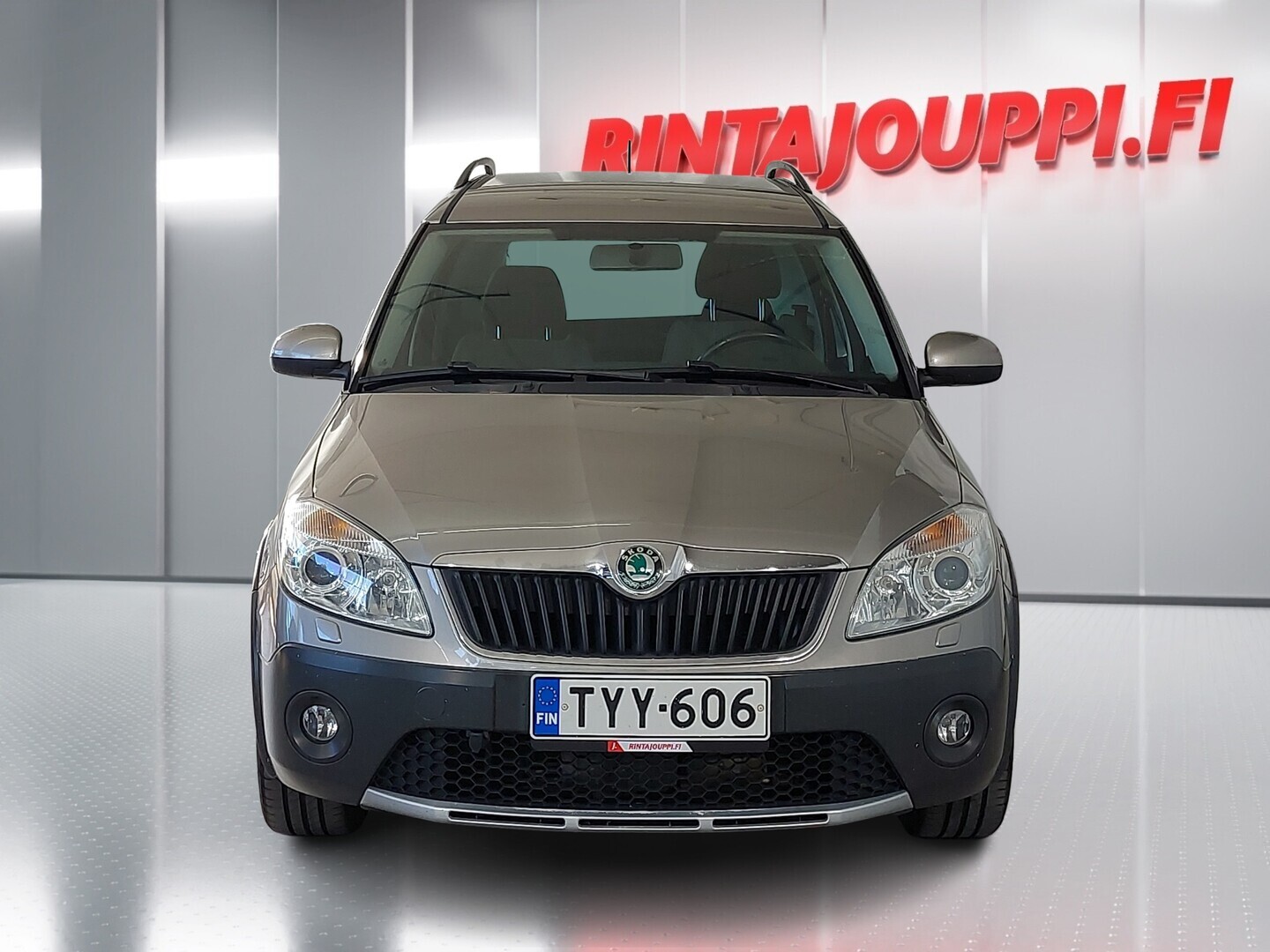 SKODA Roomster 2012