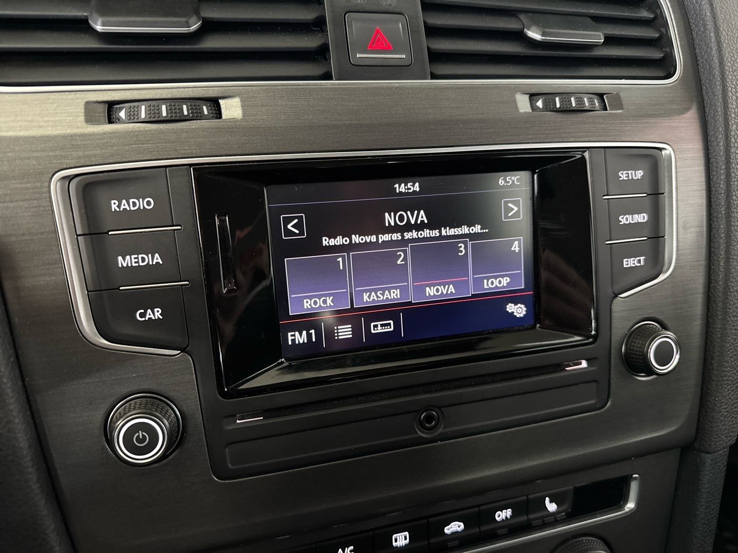 VOLKSWAGEN Golf 2013