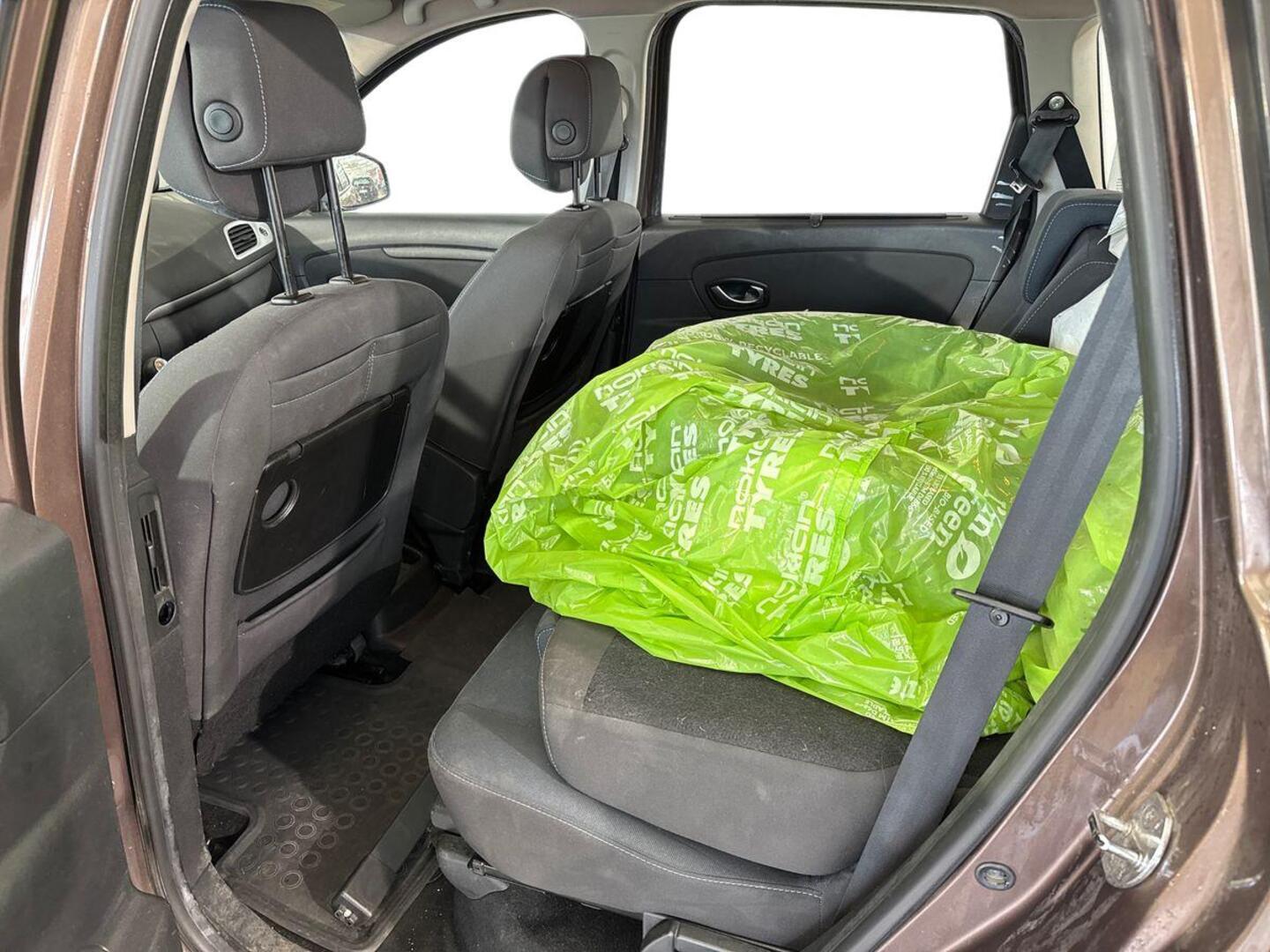RENAULT Grand Scenic 2010
