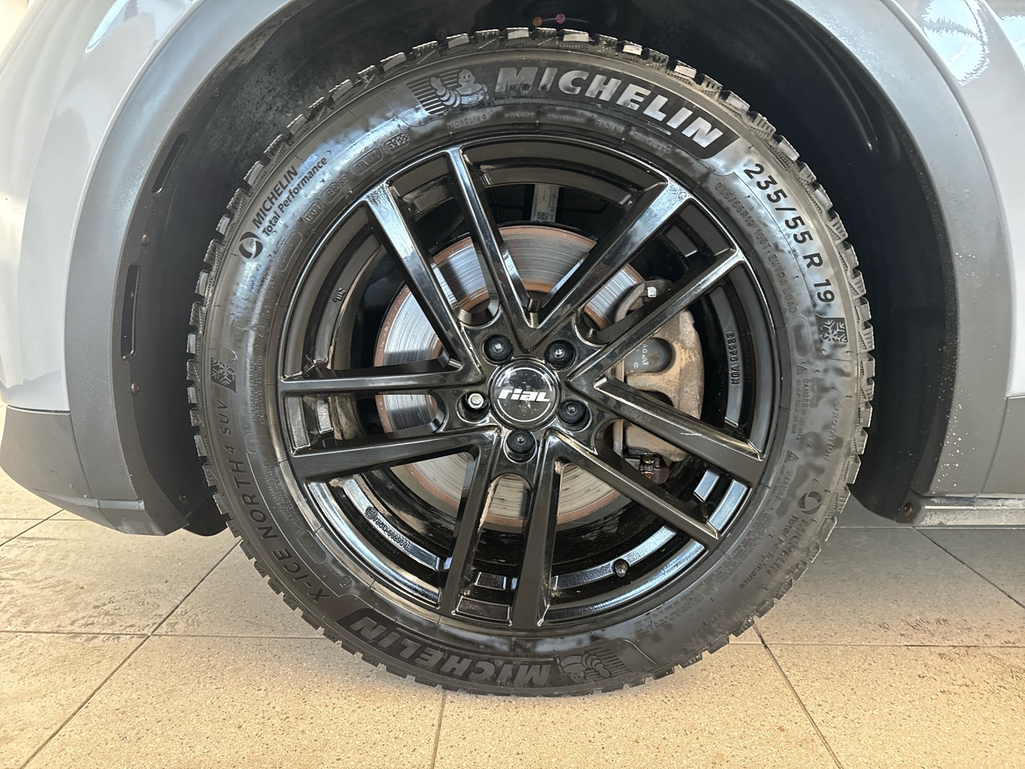 VOLKSWAGEN ID.4 2023