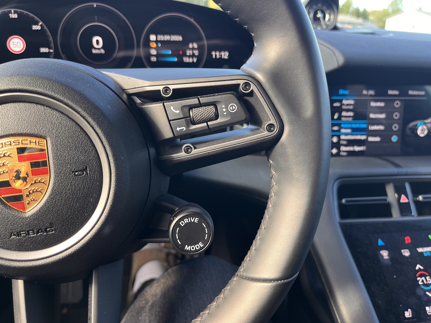 PORSCHE Taycan 2022