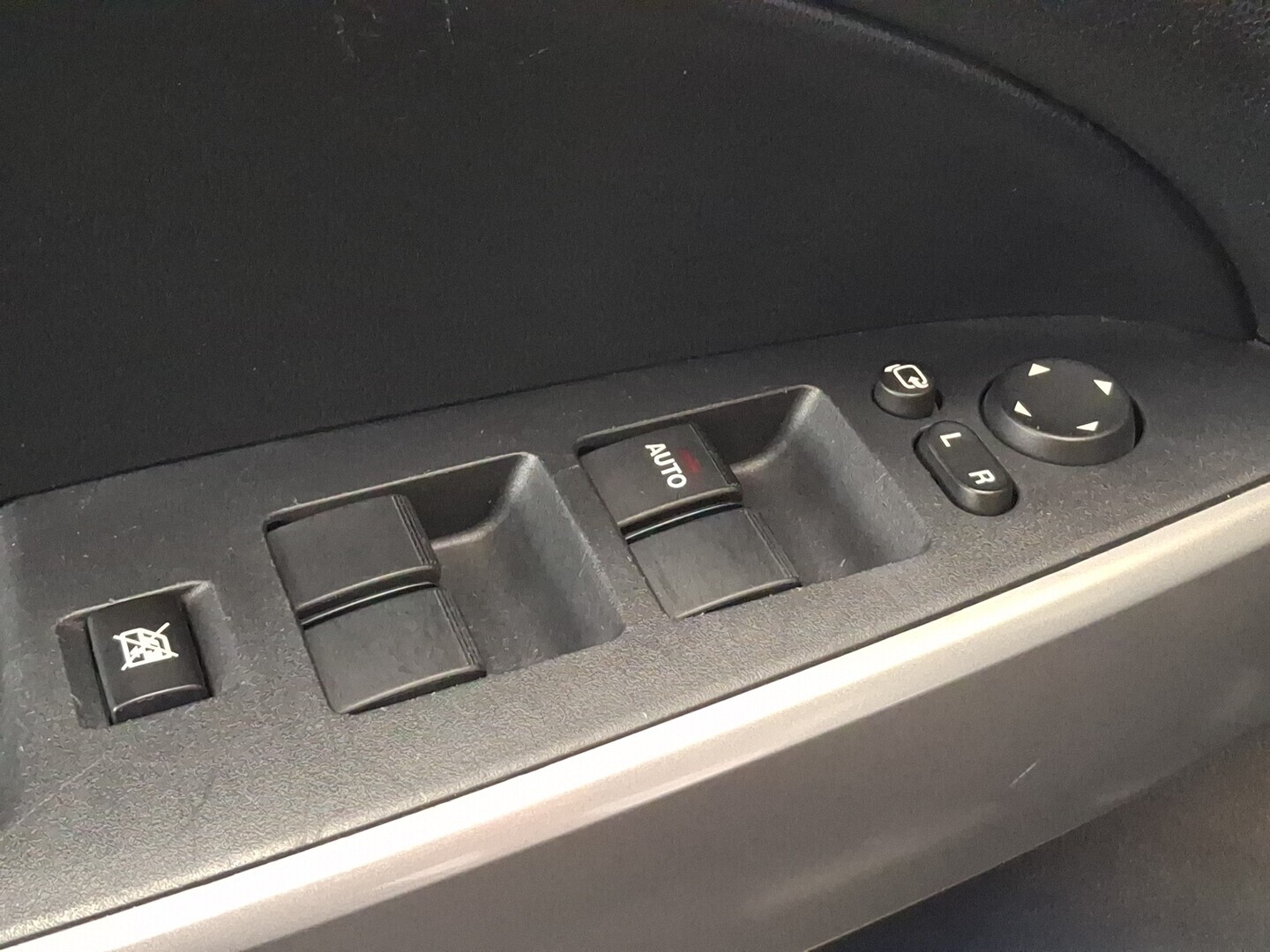 MAZDA Mazda2 2008