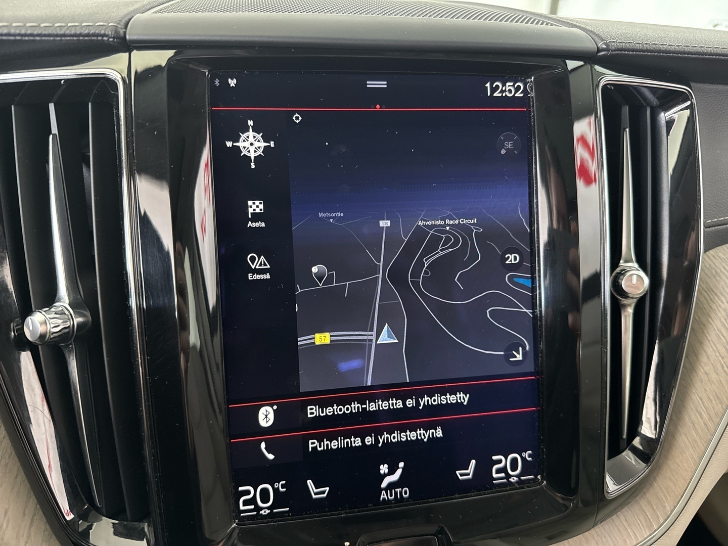 VOLVO XC60 2018