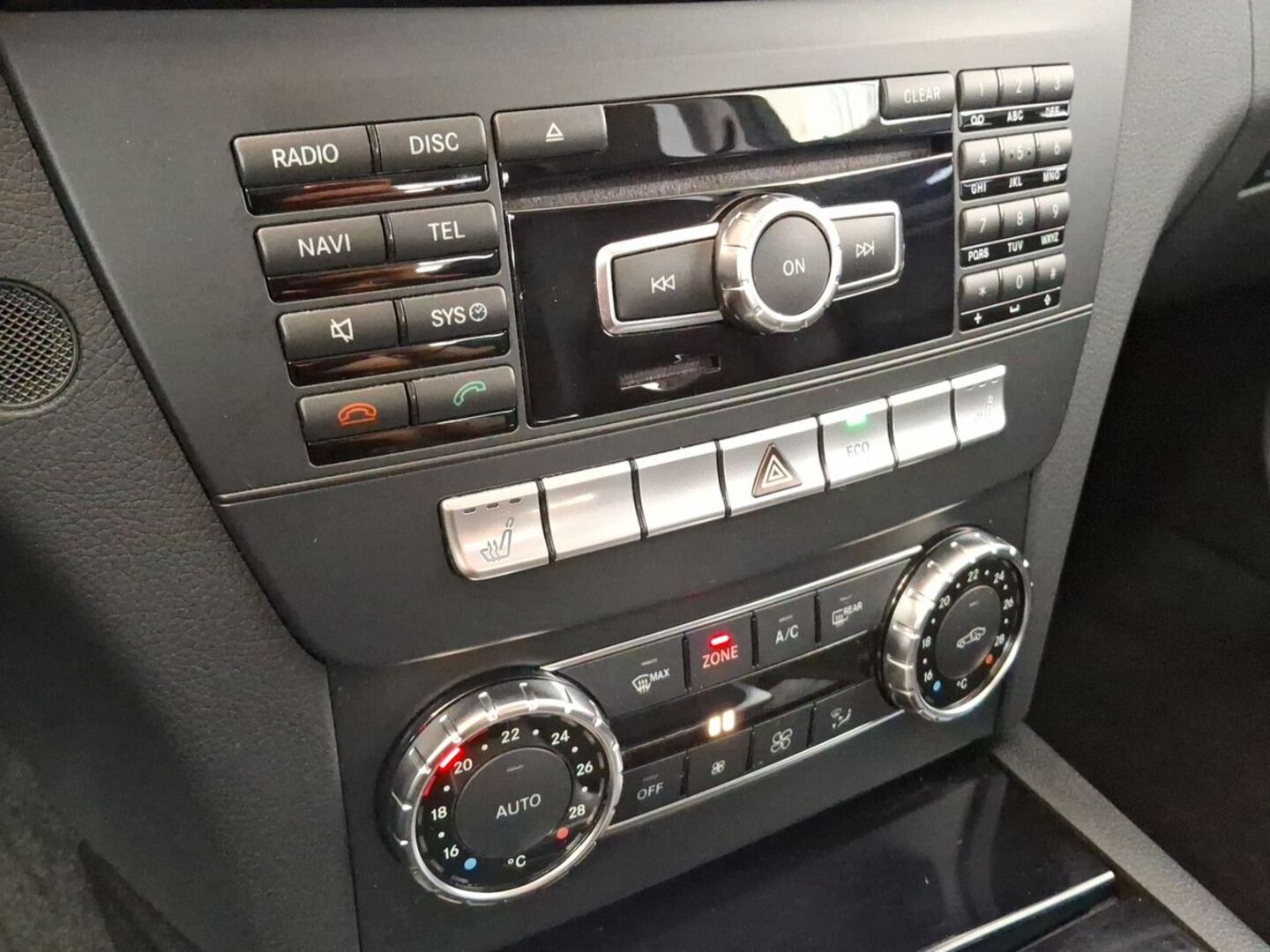 MERCEDES-BENZ C 2011