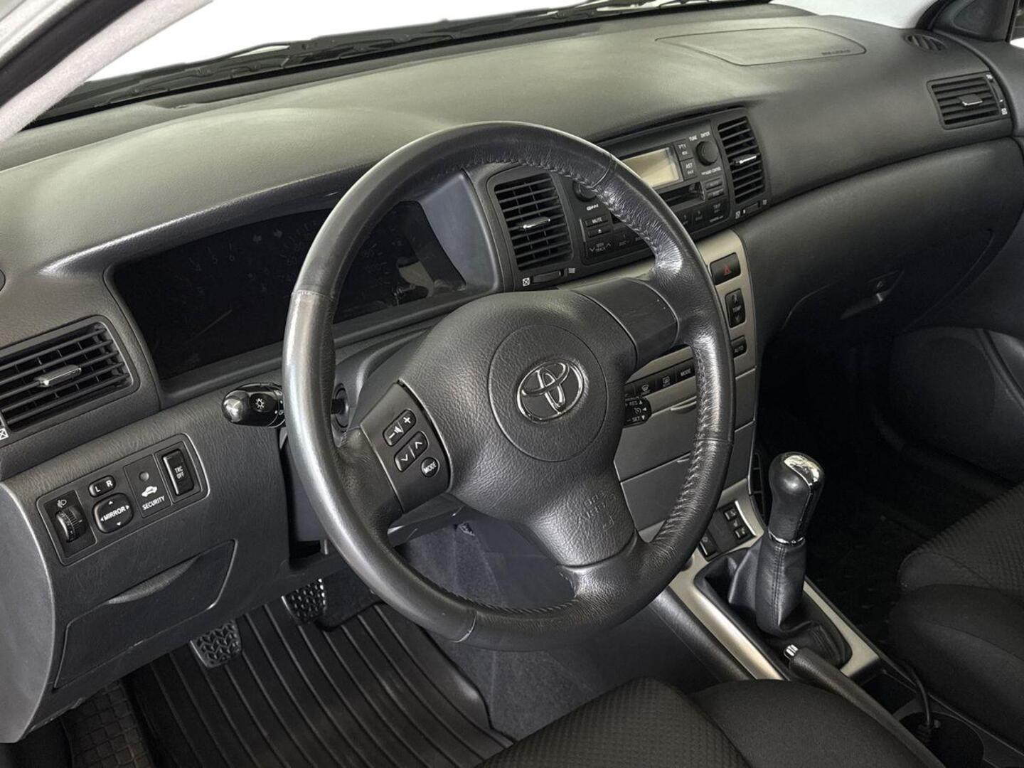 TOYOTA Corolla 2006