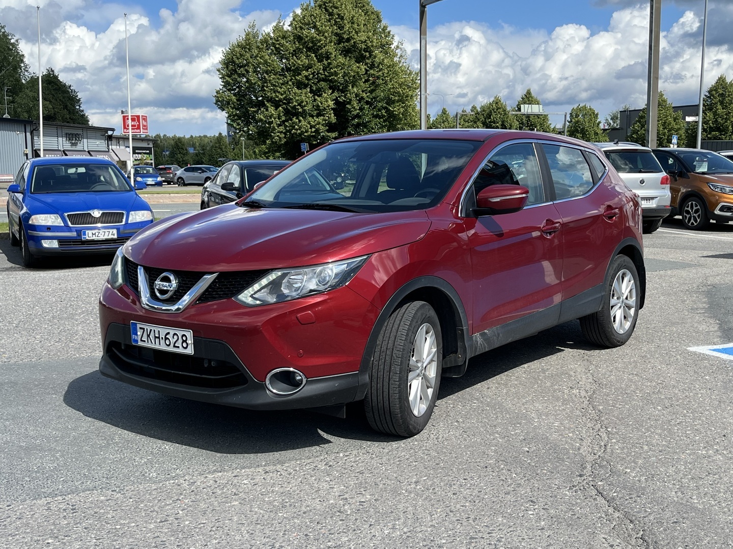 NISSAN Qashqai 2014