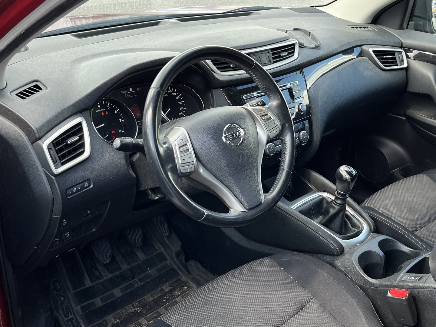 NISSAN Qashqai 2014