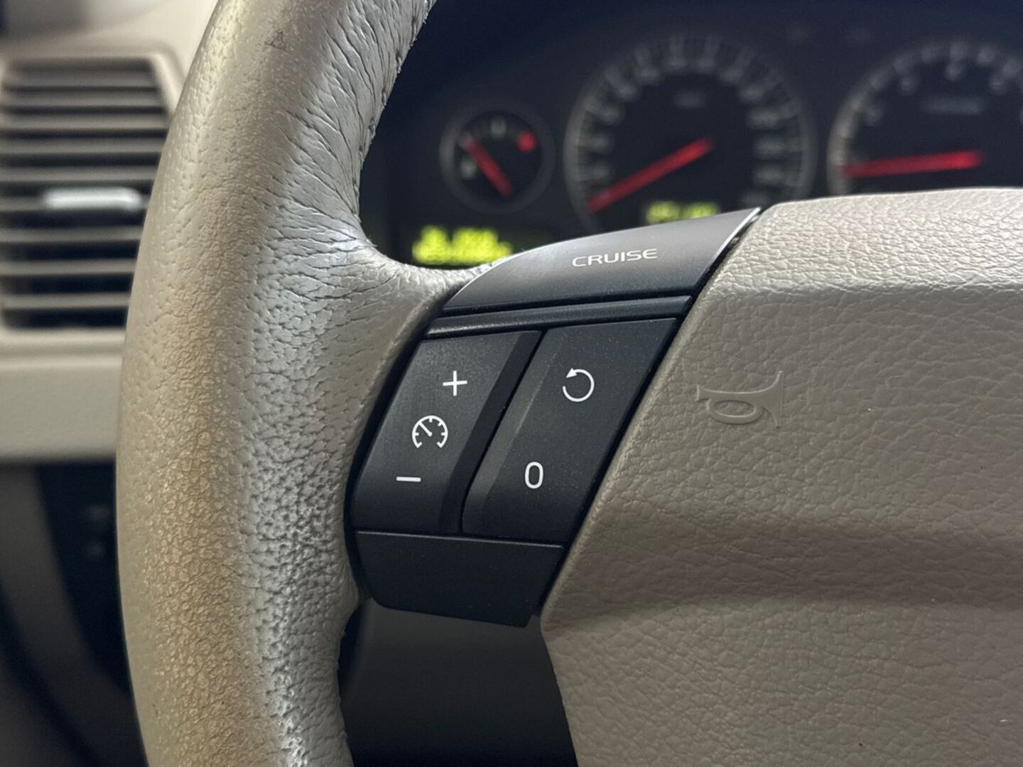 VOLVO XC90 2006