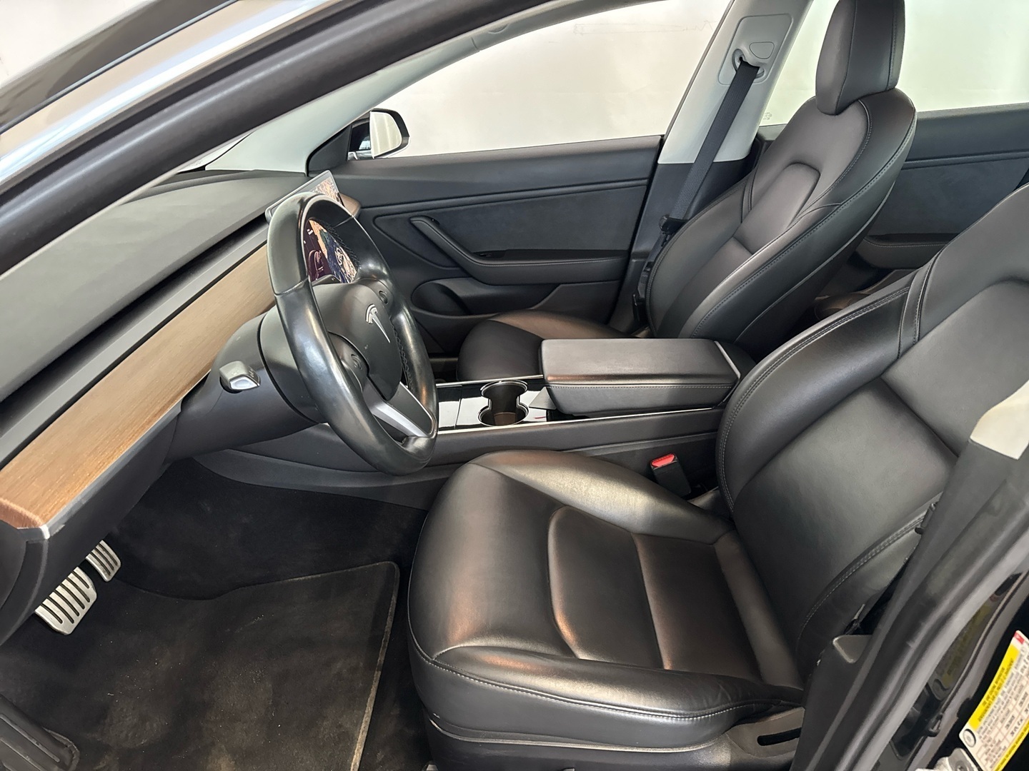 TESLA Model 3 2019