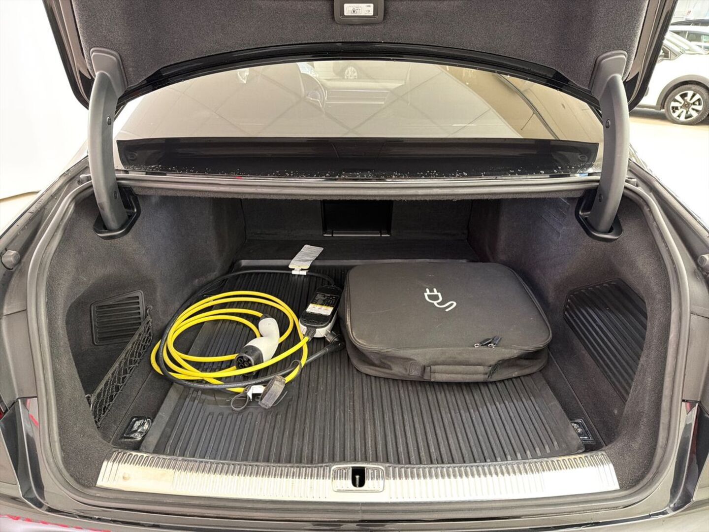 AUDI A8 2020