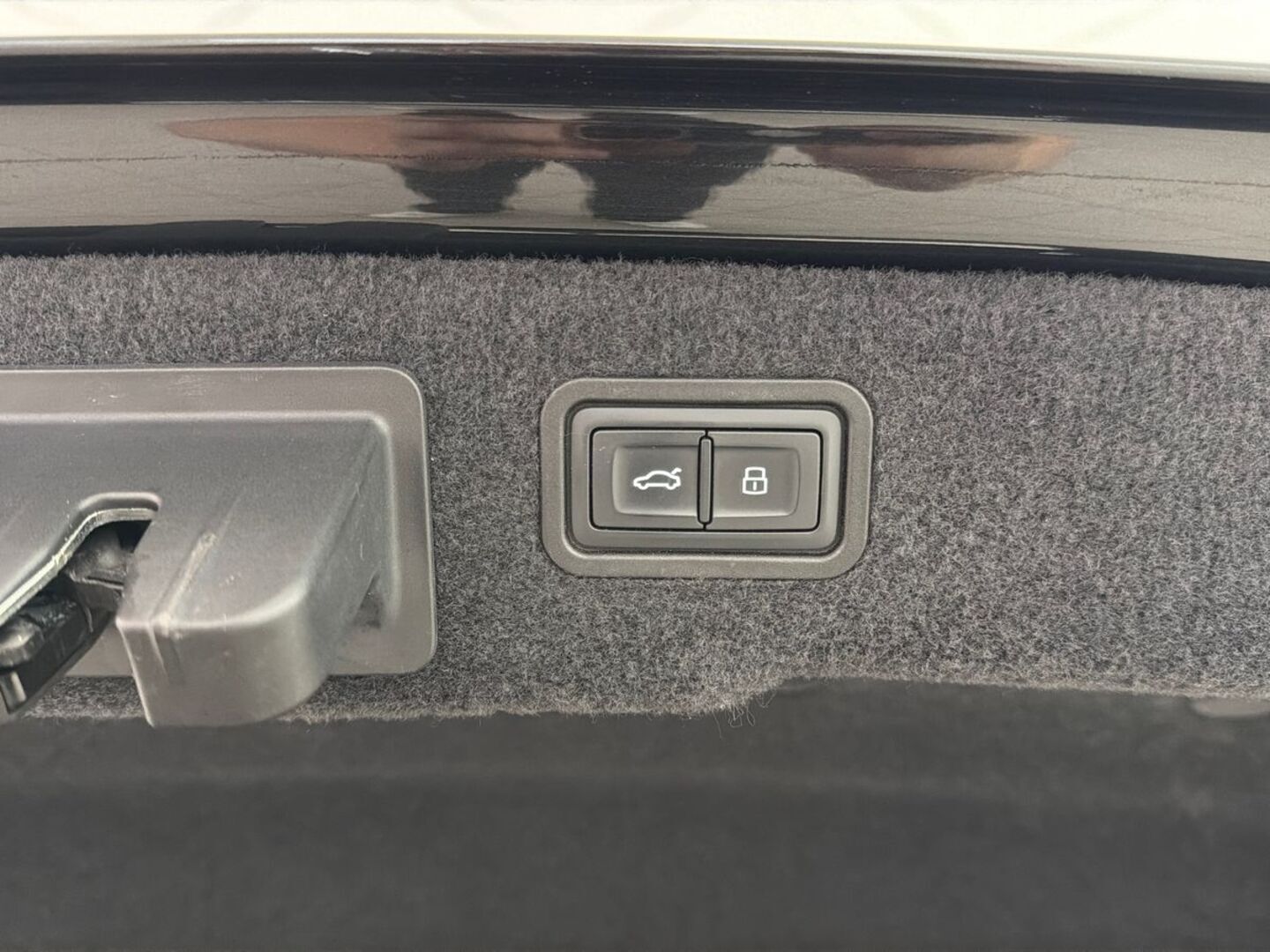 AUDI A8 2020