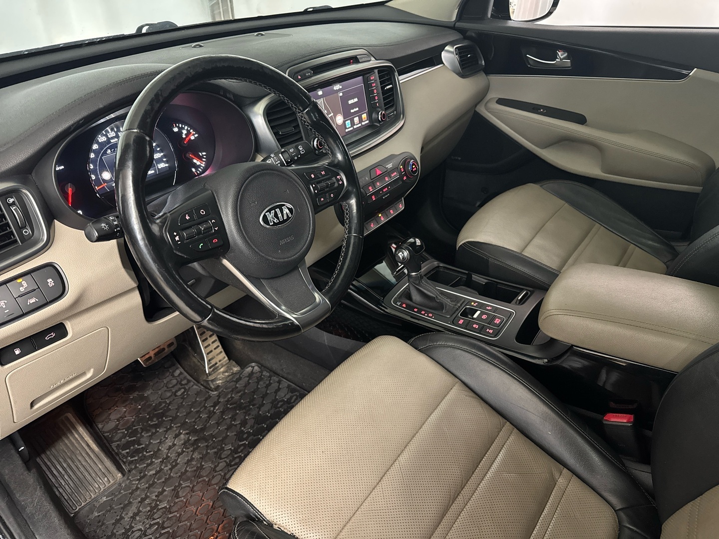 KIA Sorento 2016