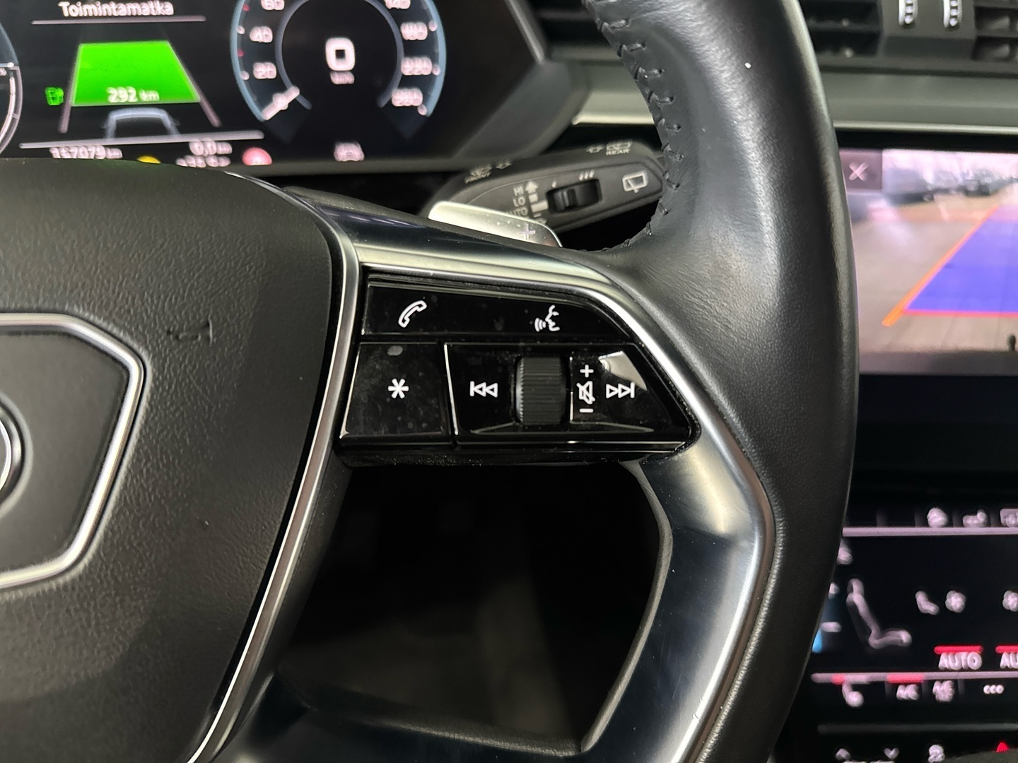 AUDI e-tron 2019