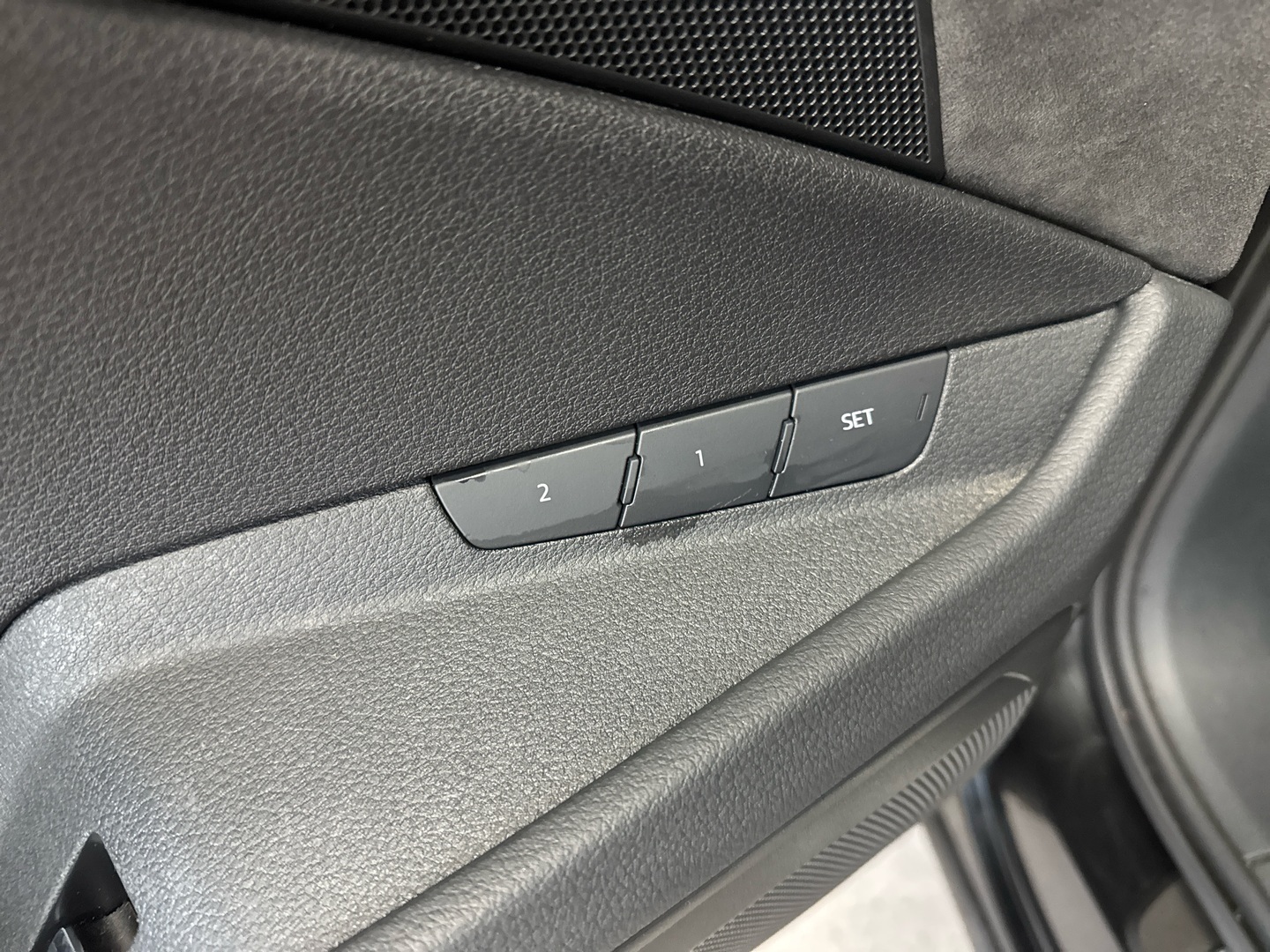 AUDI e-tron 2019