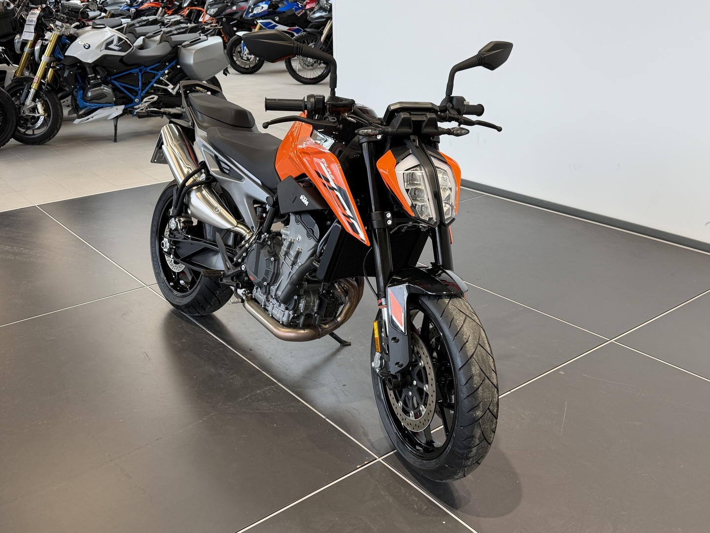 KTM 790 2025