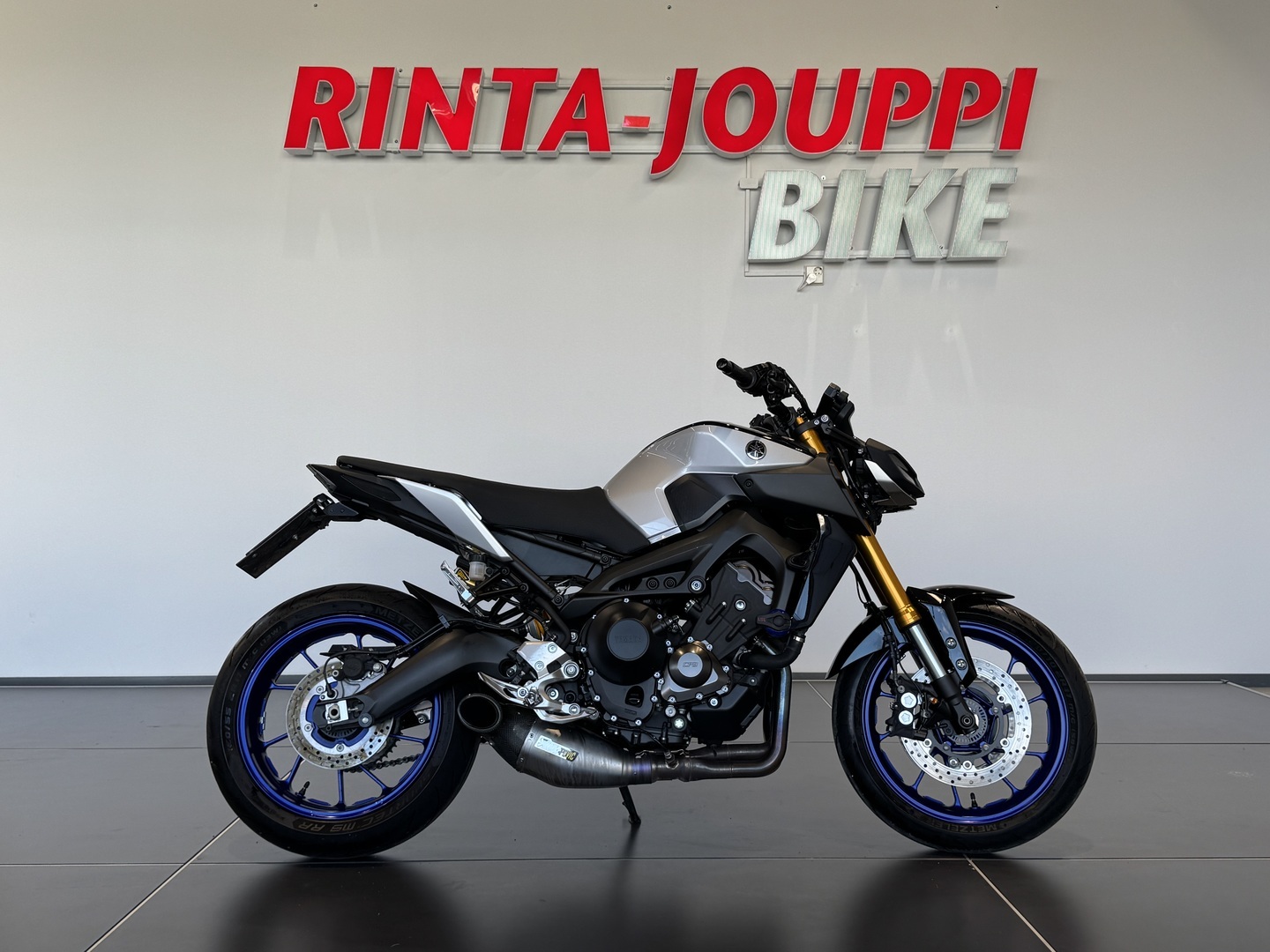 YAMAHA MT-09 2019