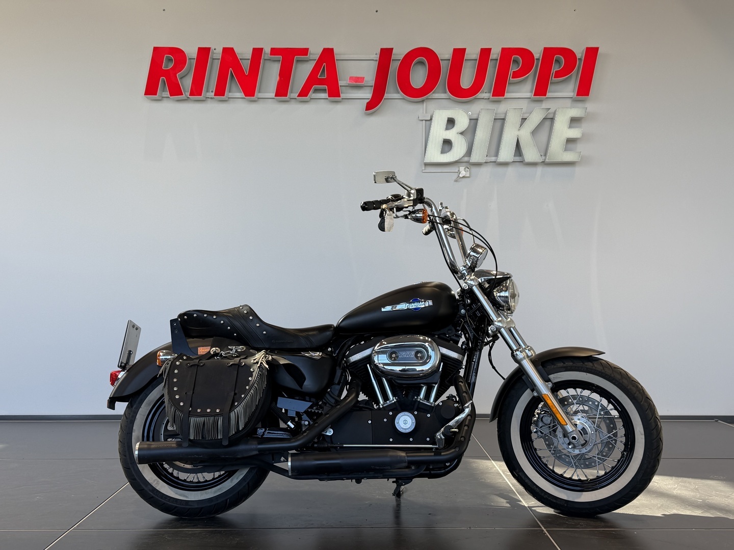 HARLEY-DAVIDSON SPORTSTER 2015