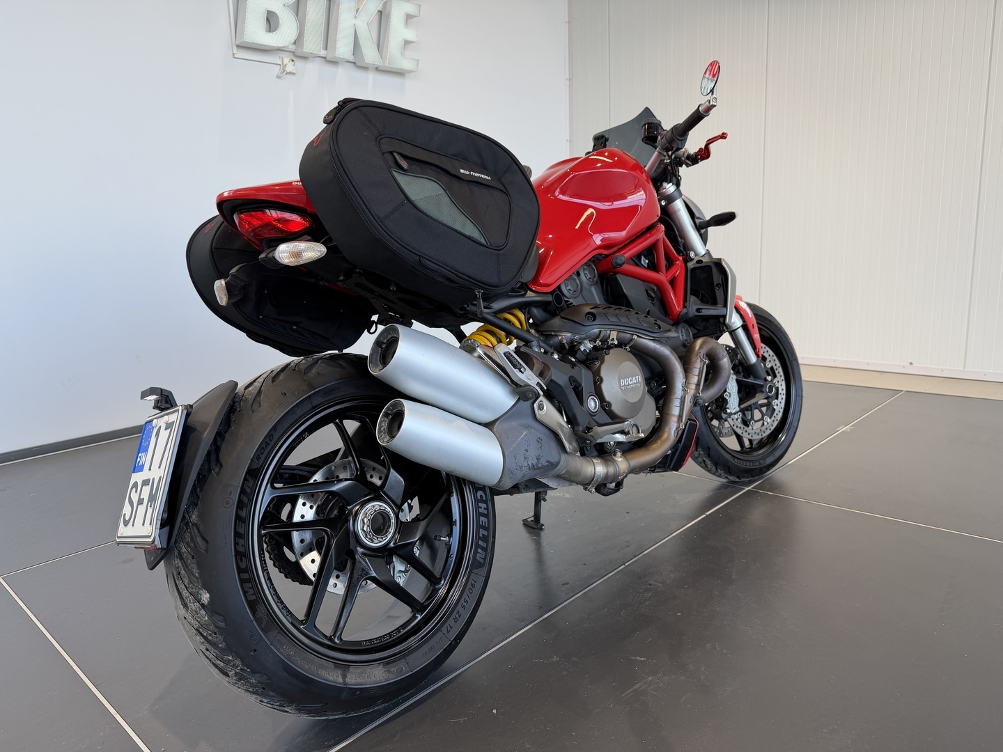 DUCATI MONSTER 2015