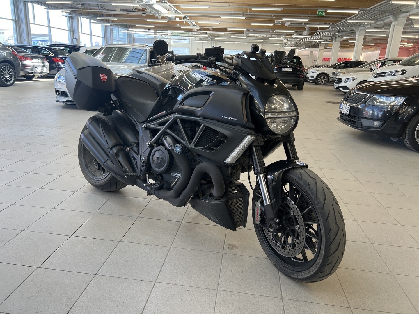 DUCATI DIAVEL 2012