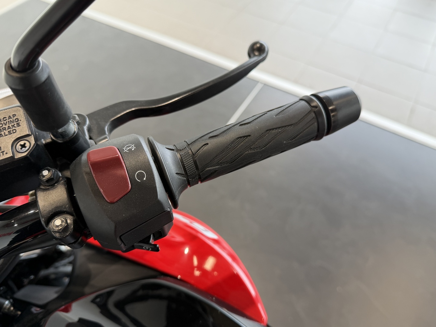 SUZUKI GSX-S 2020