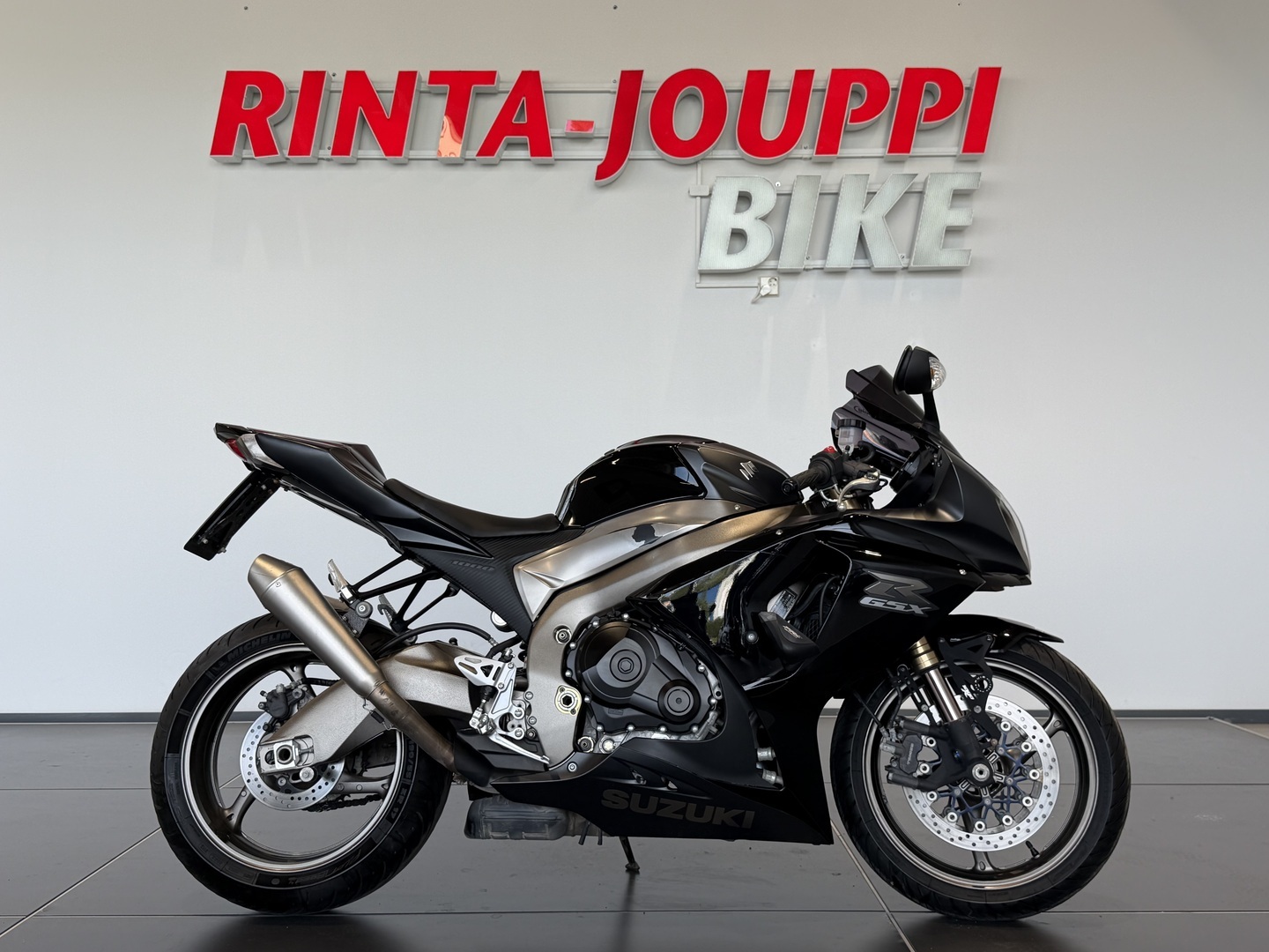 SUZUKI GSX-R 2011
