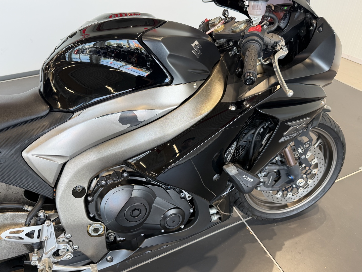 SUZUKI GSX-R 2011