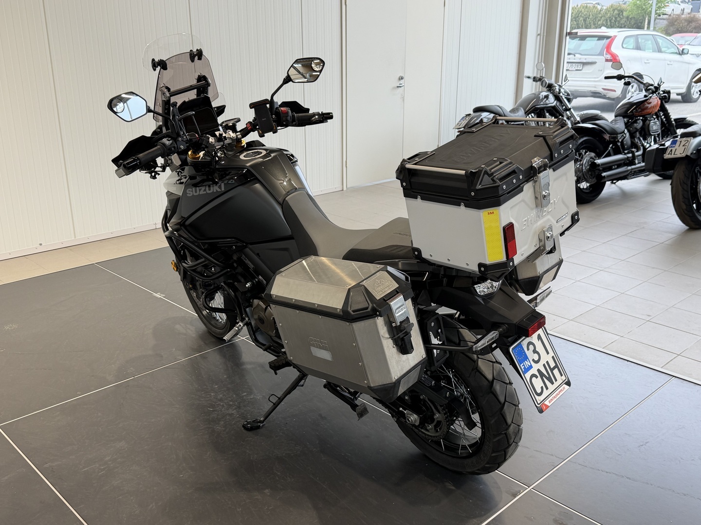 SUZUKI DL 2024
