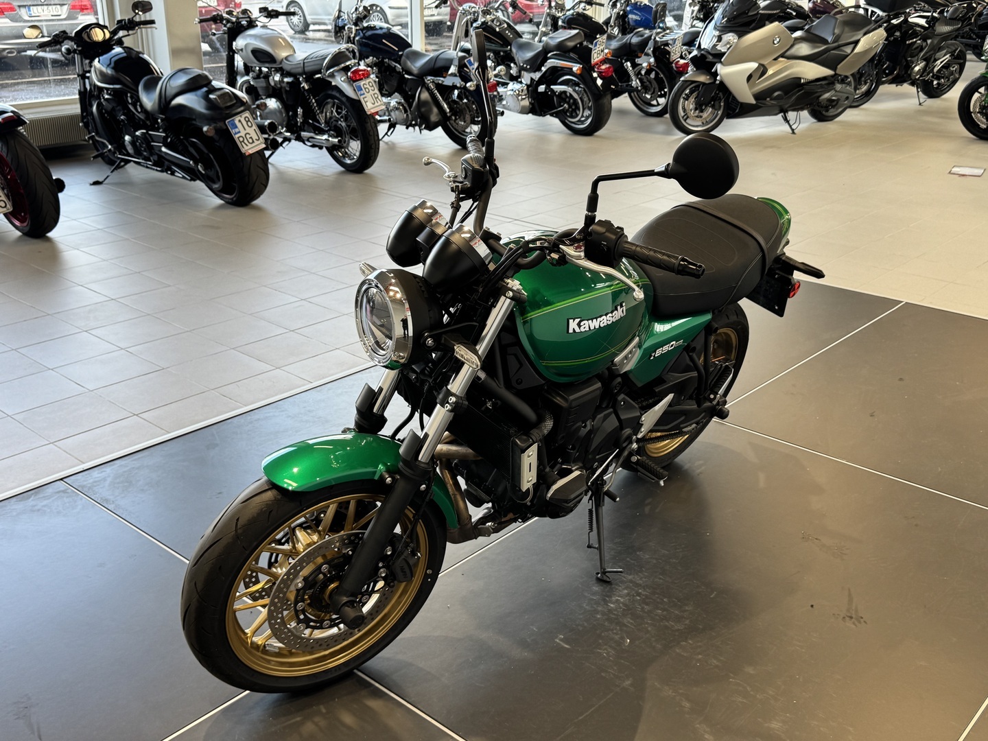 KAWASAKI Z 2024