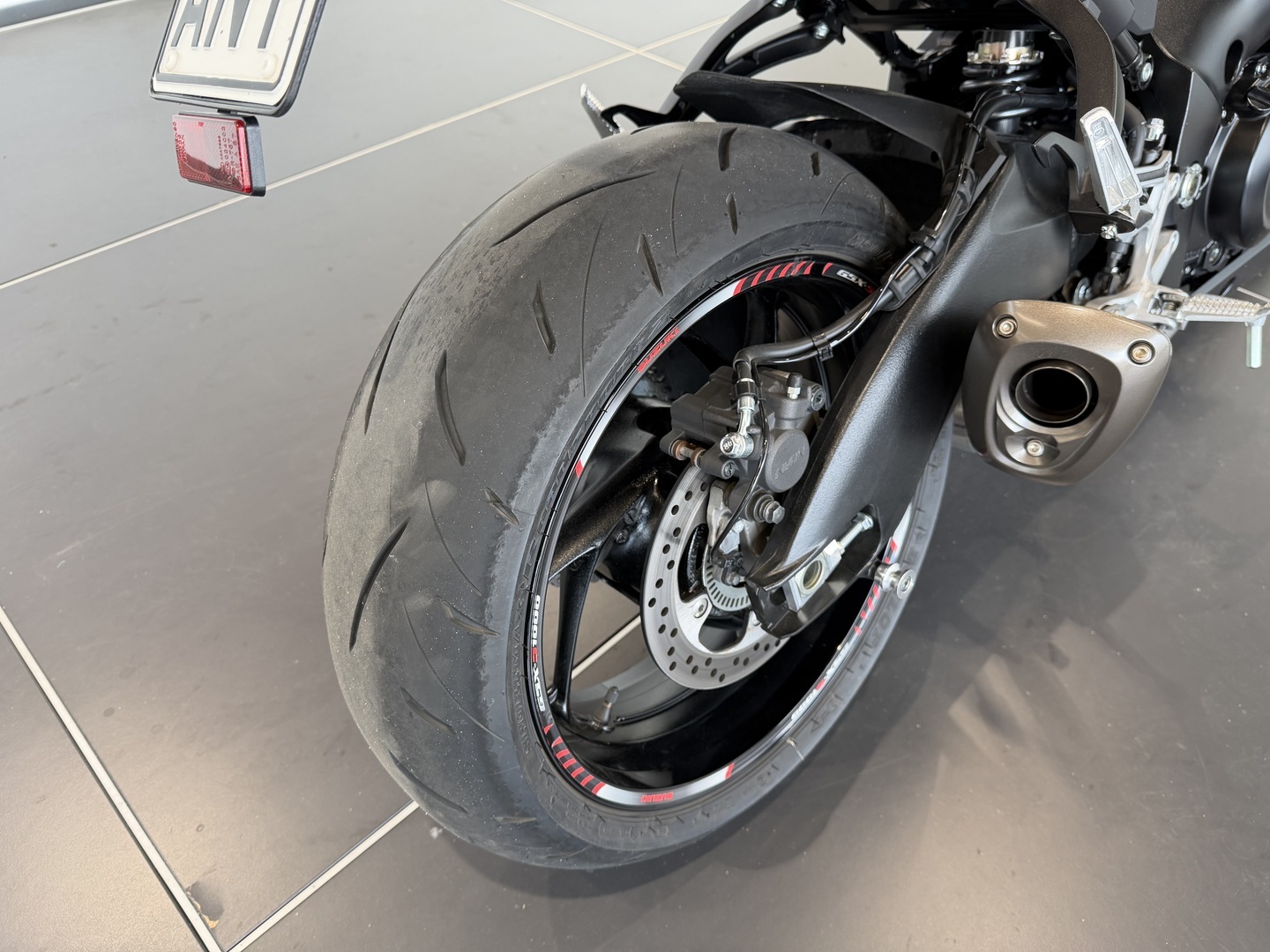 SUZUKI GSX-S 2022