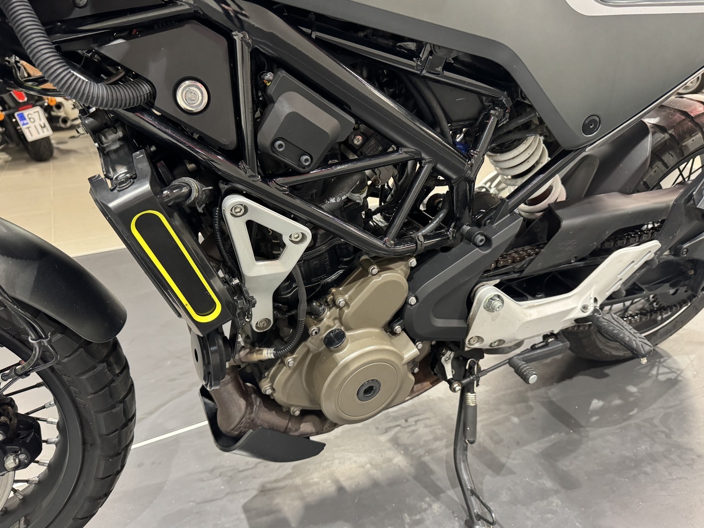 HUSQVARNA SVARTPILEN 2020