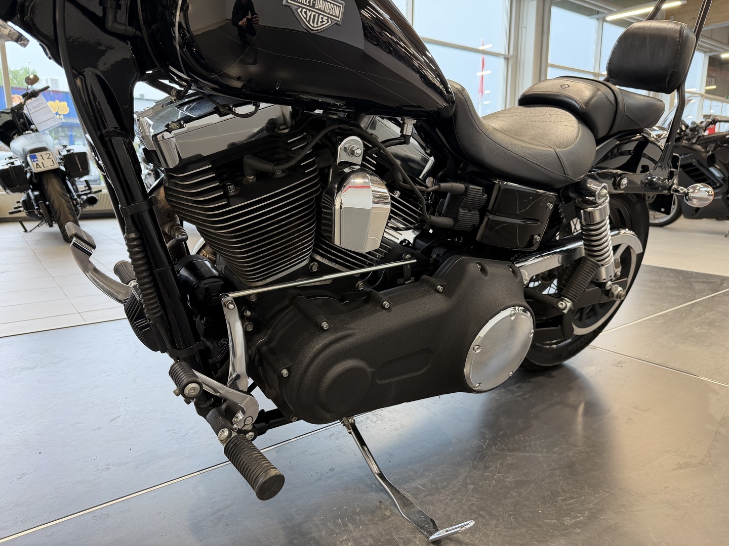 HARLEY-DAVIDSON DYNA 2011