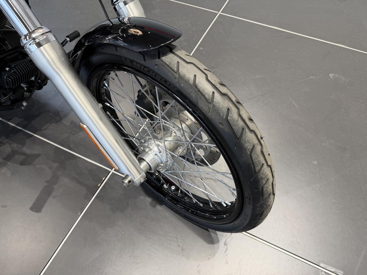 HARLEY-DAVIDSON DYNA 2011