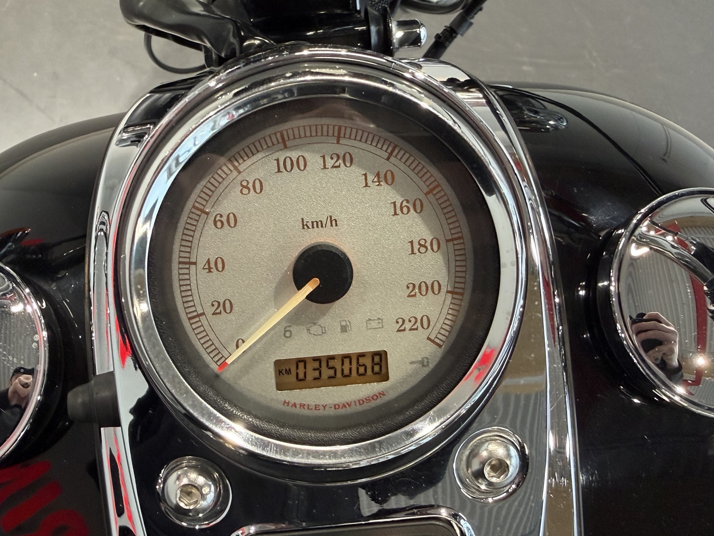 HARLEY-DAVIDSON DYNA 2011