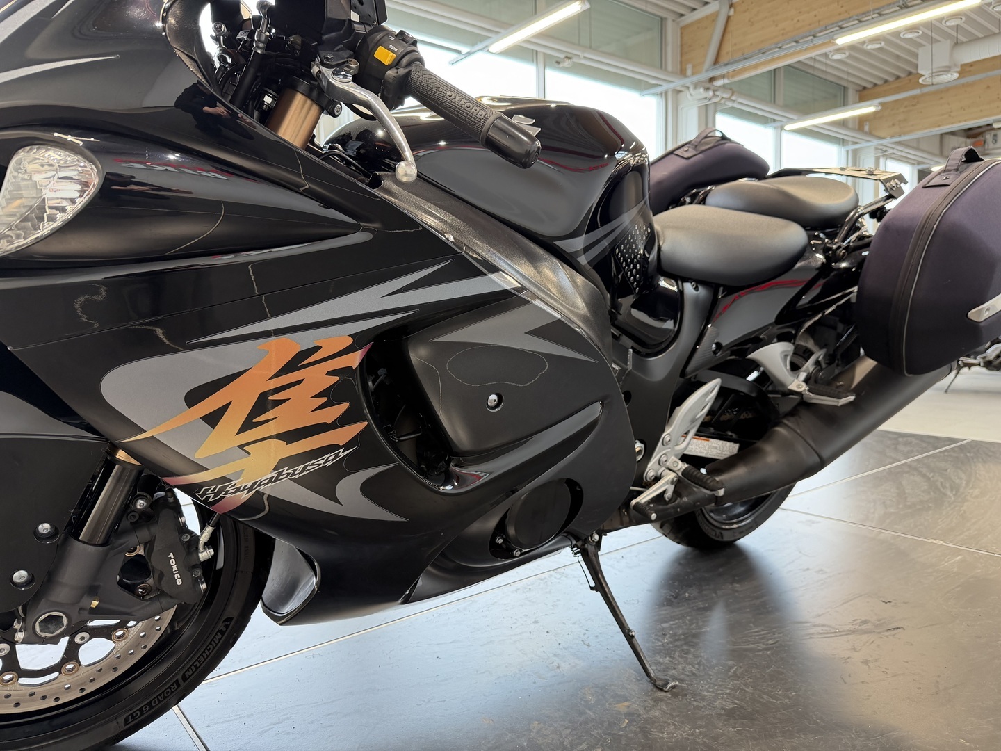 SUZUKI GSX 2011
