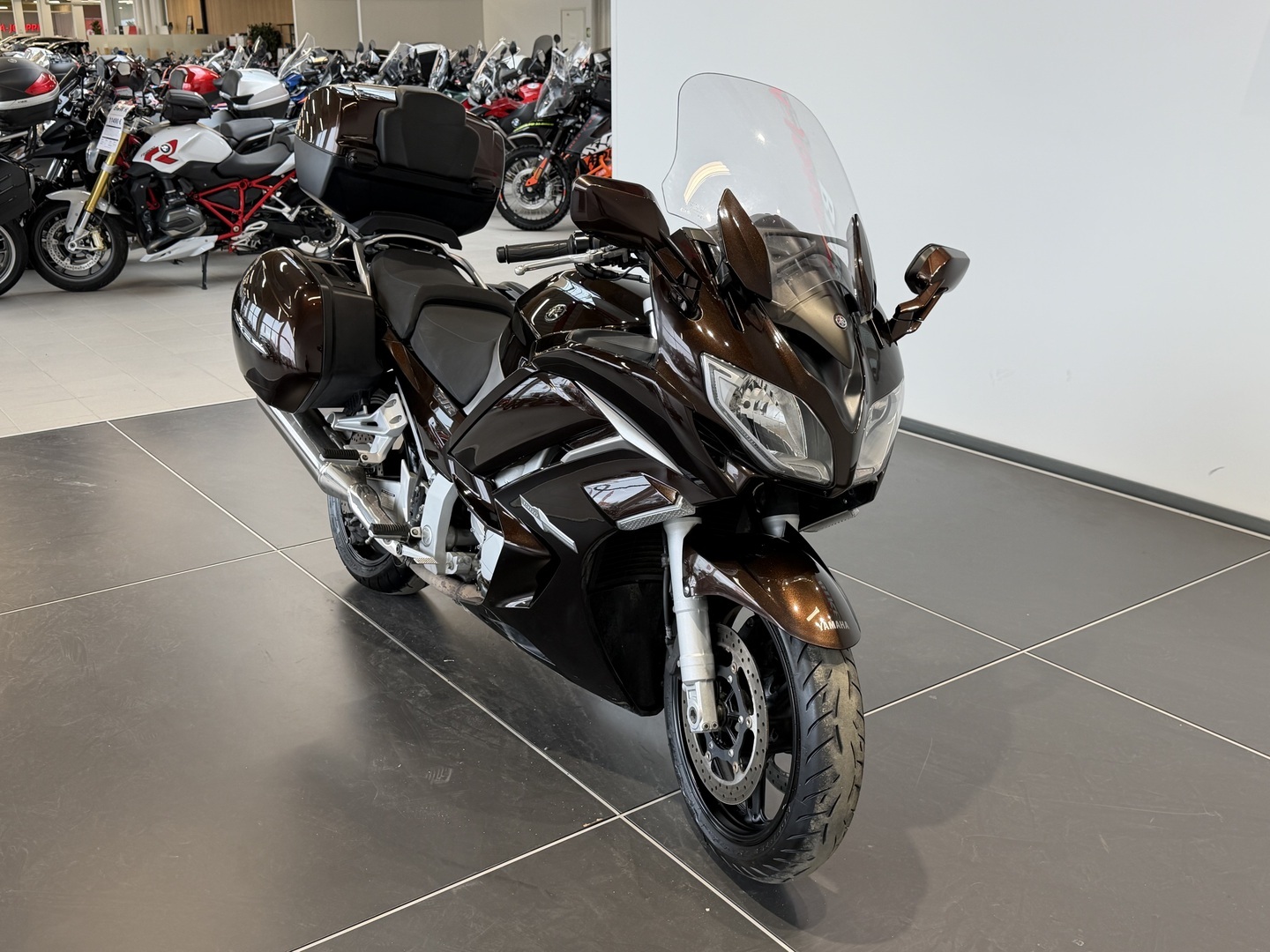 YAMAHA FJR 2014