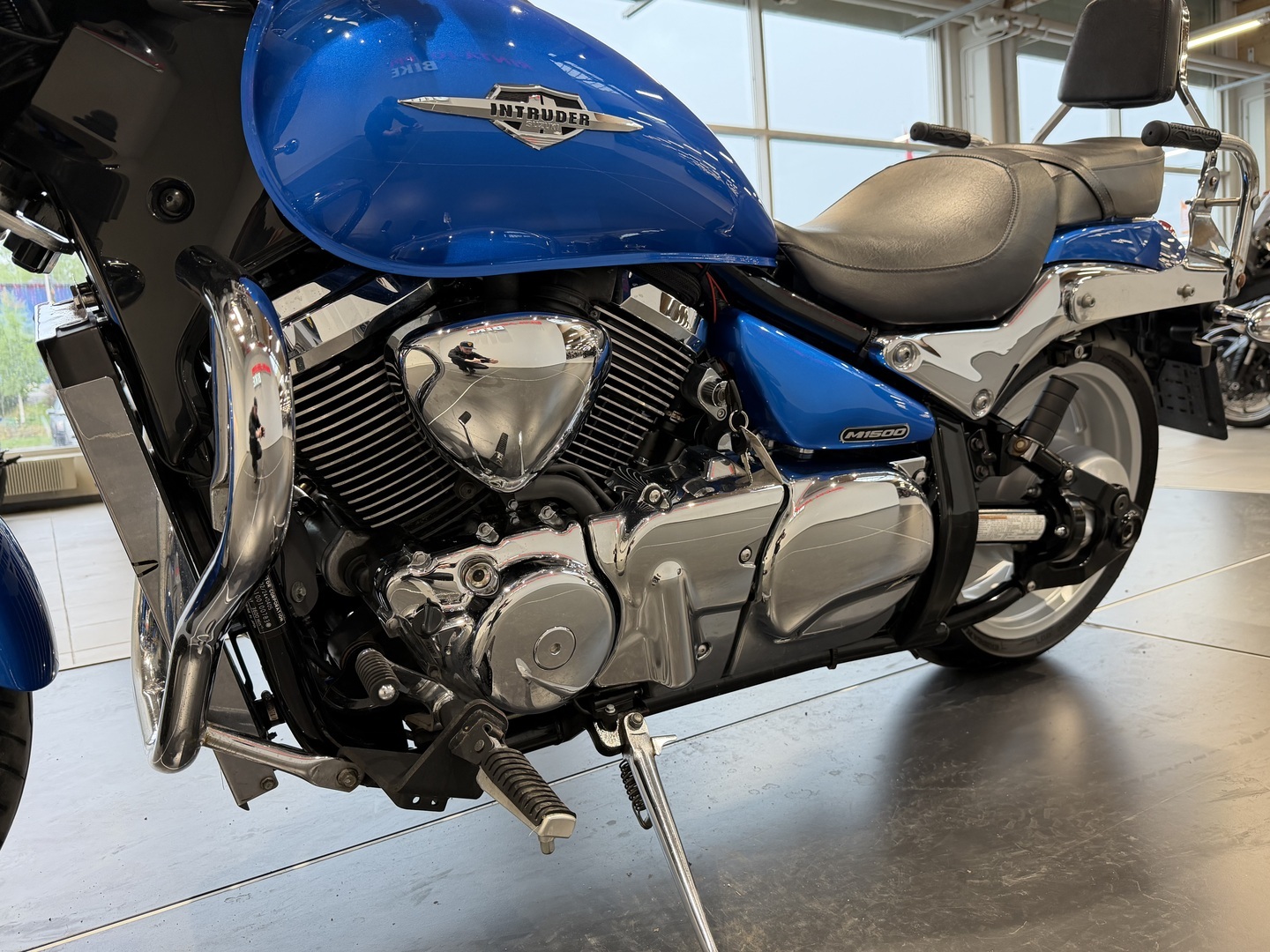 SUZUKI INTRUDER 2010