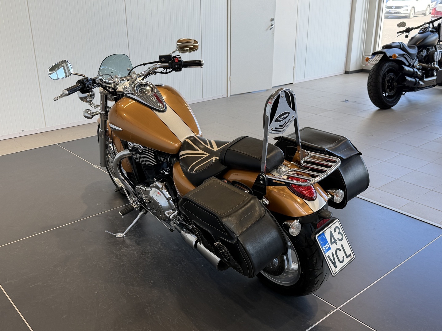 TRIUMPH Thunderbird 2010