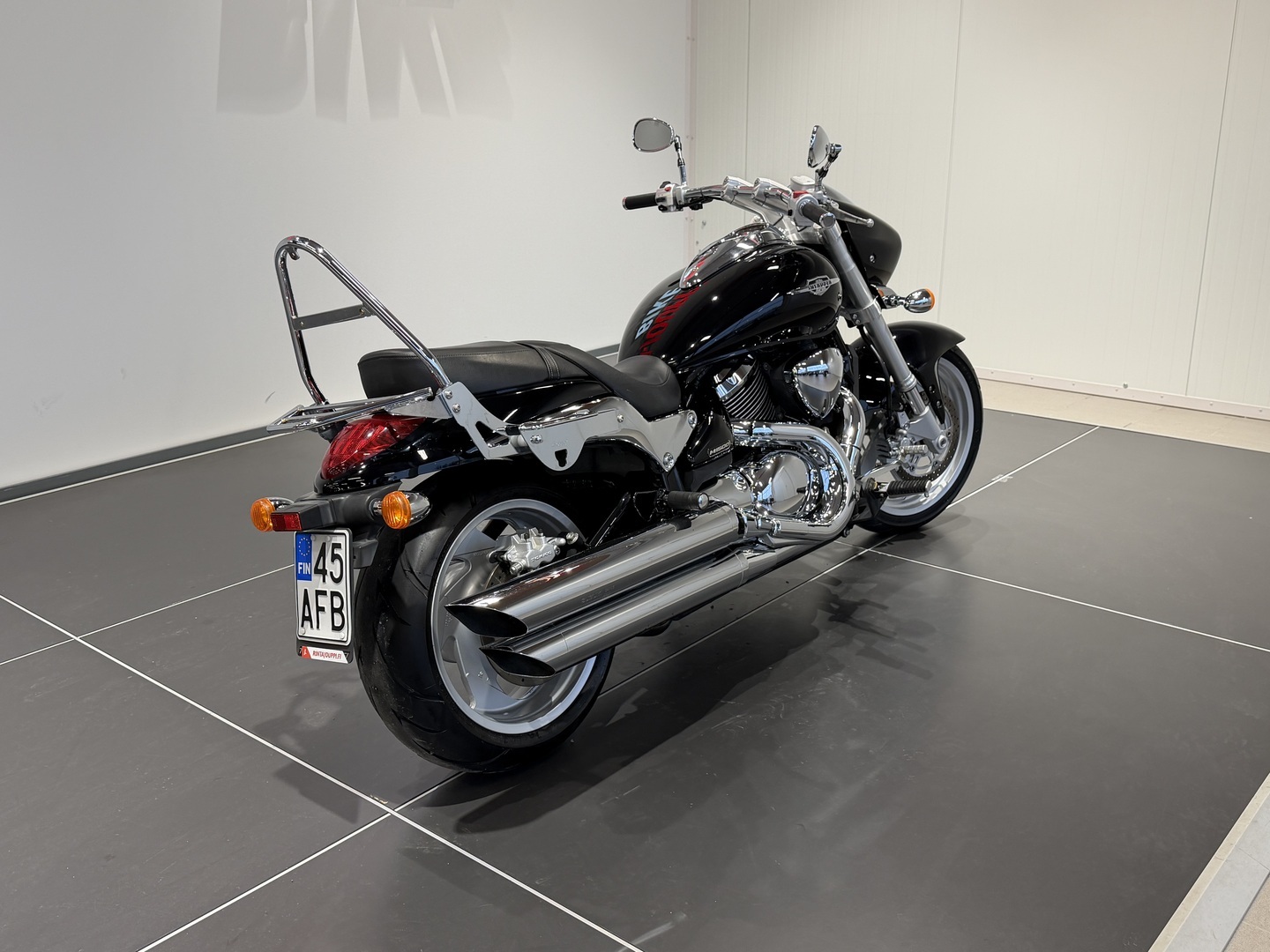 SUZUKI INTRUDER 2012