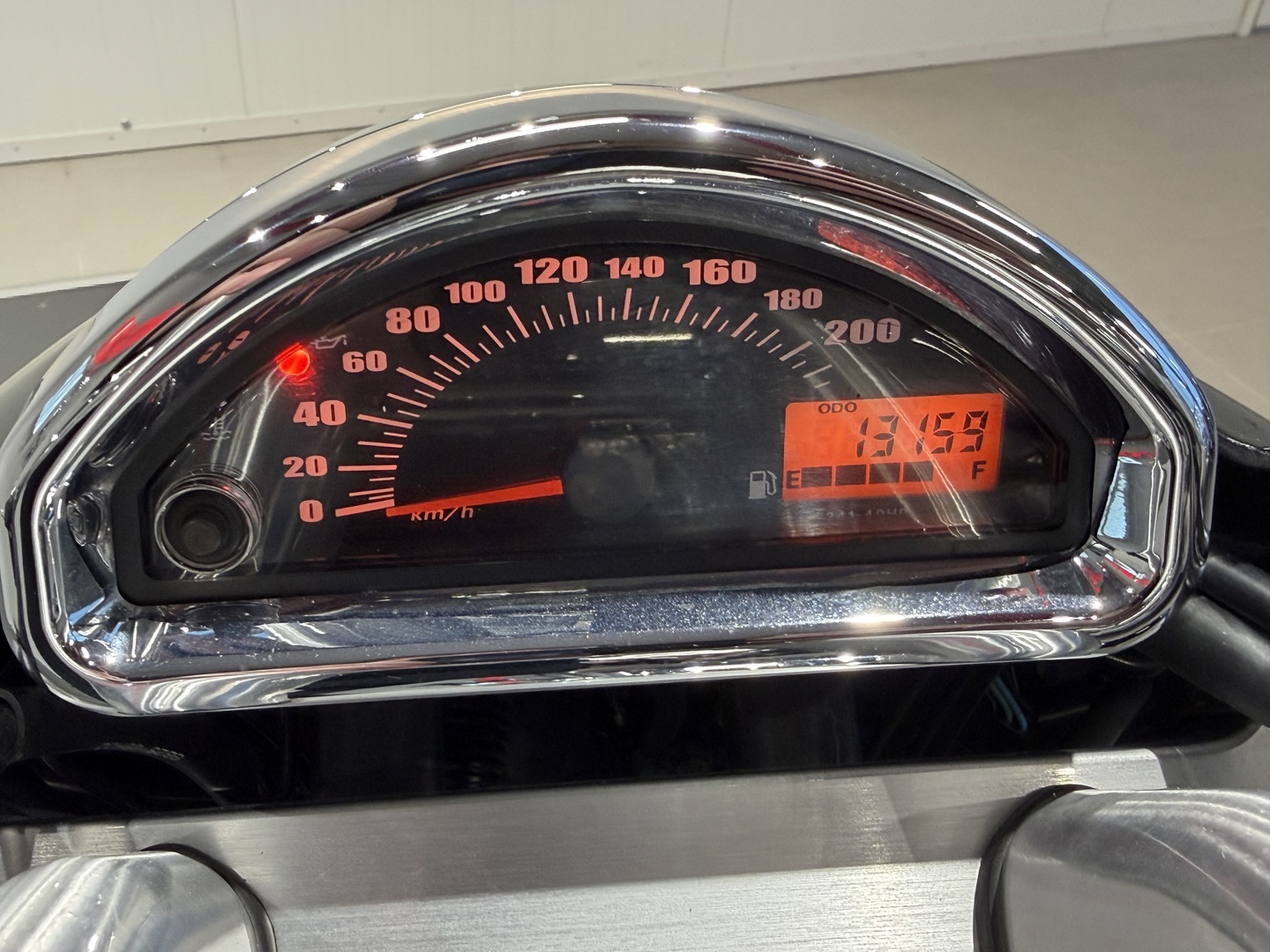 SUZUKI INTRUDER 2012