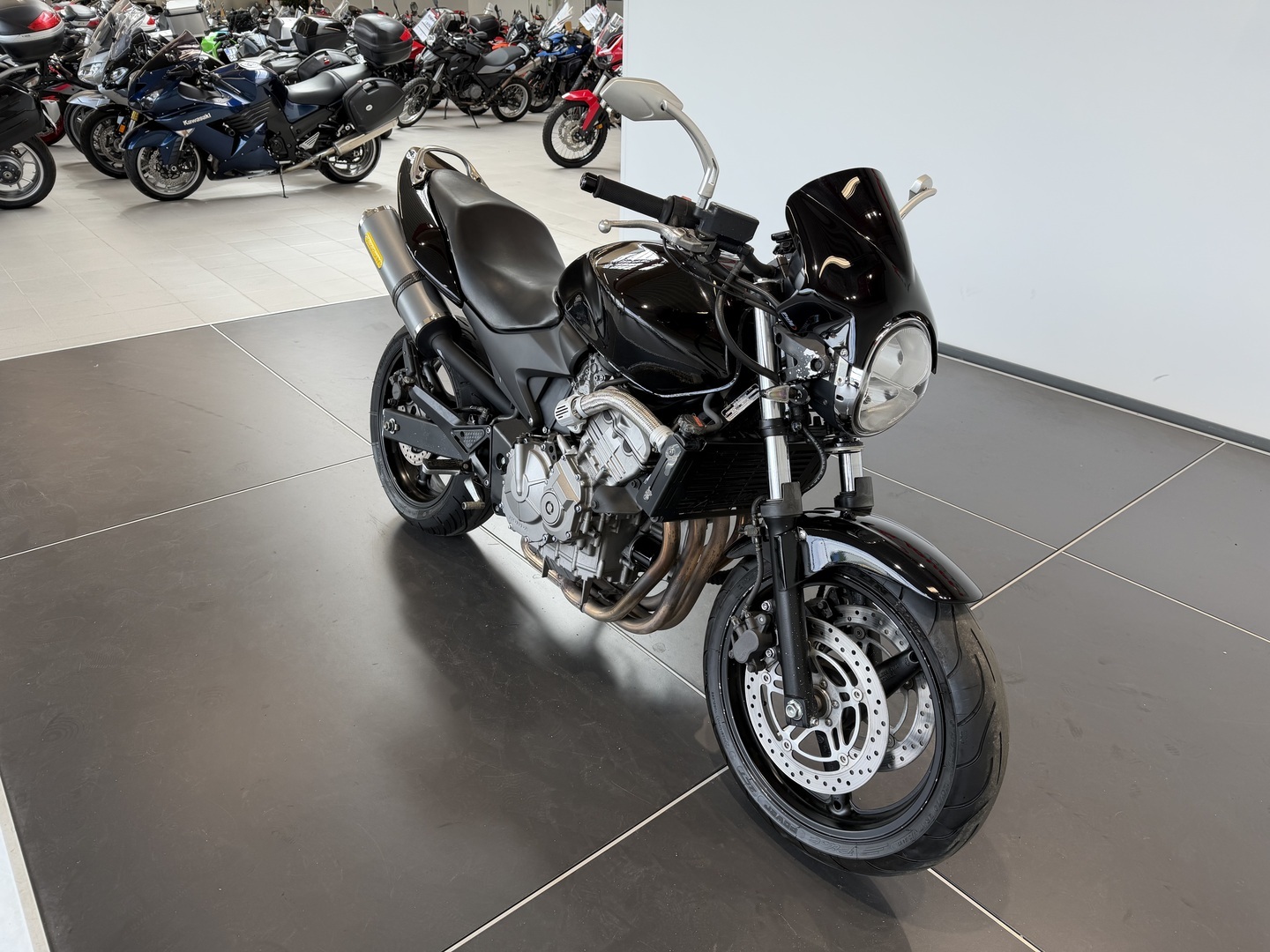 HONDA CB 2003