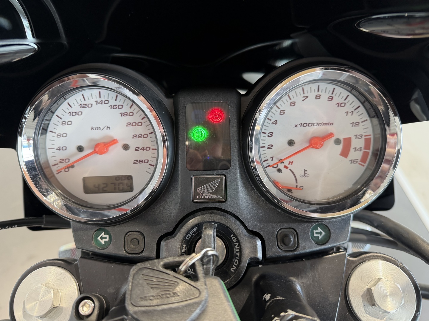 HONDA CB 2003